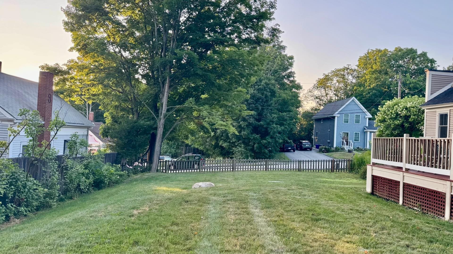 21 Linden St, Somersworth, NH 03878