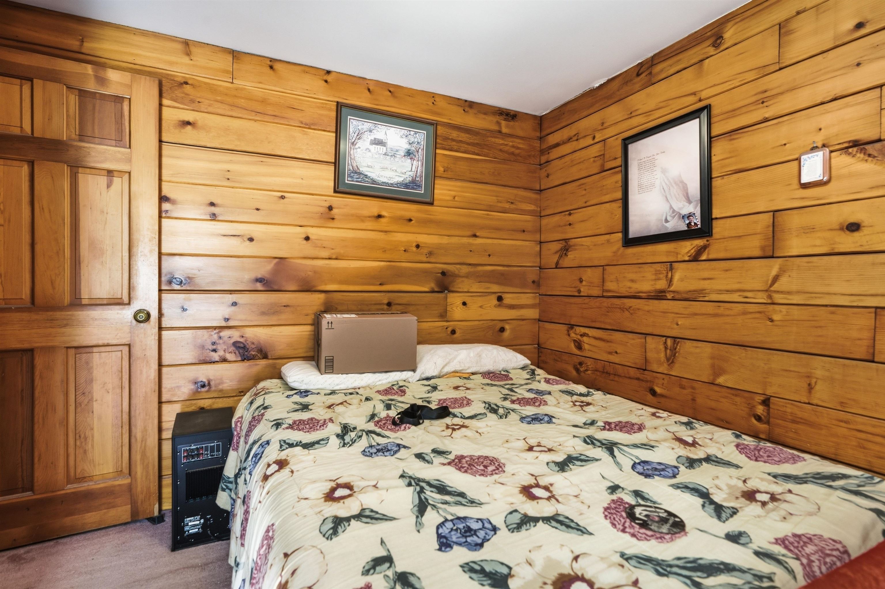 133 Mountain View Rd, Deerfield, NH 03037