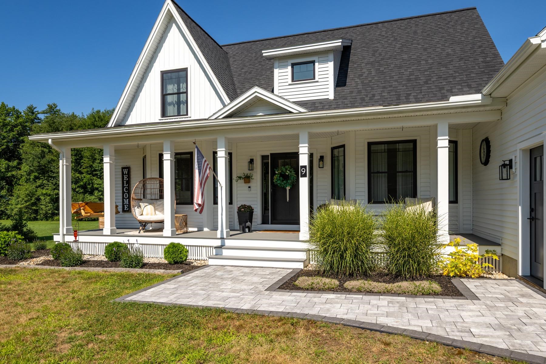 9 French Cross Rd, Dover, NH 03820