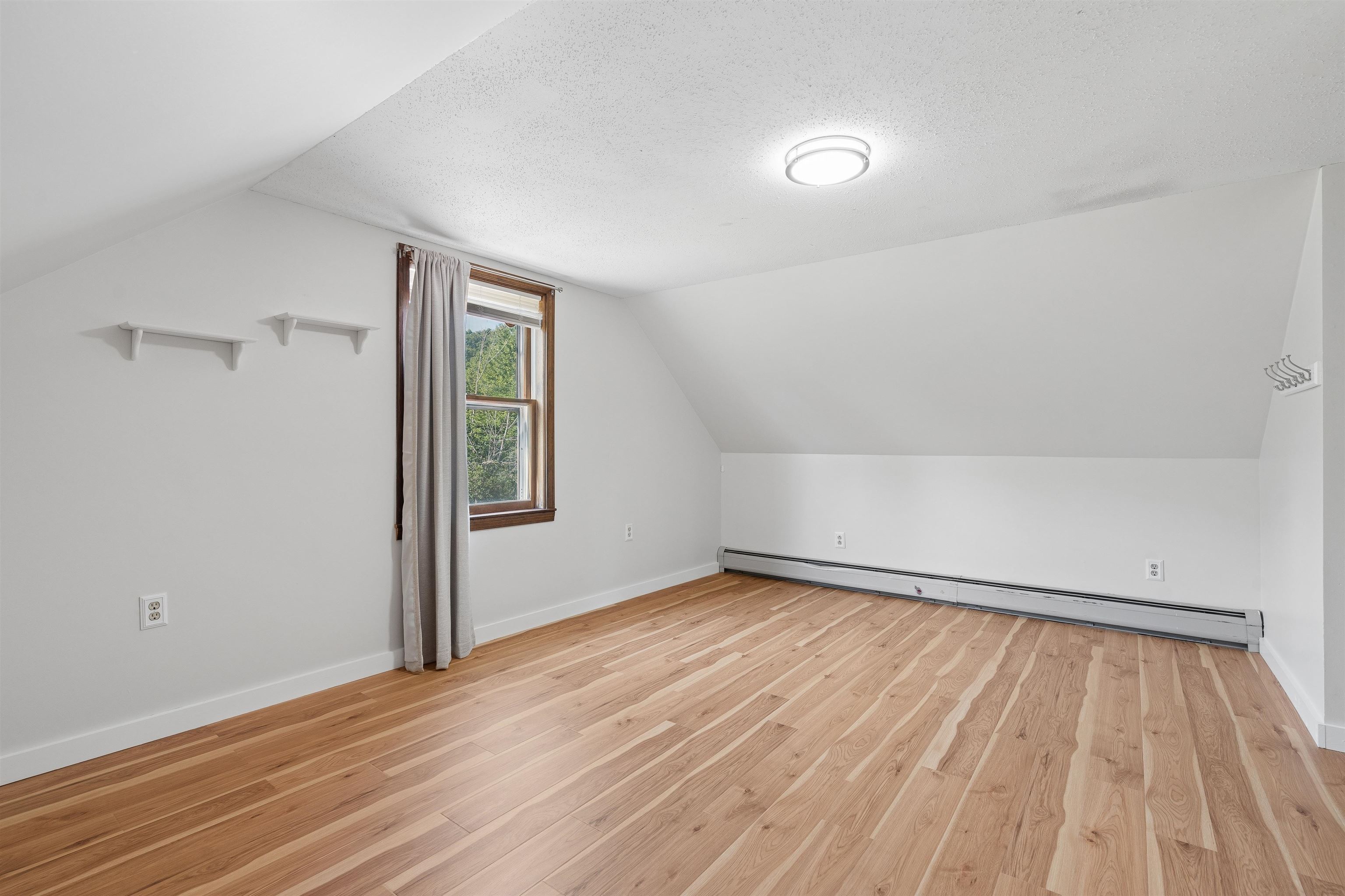 225 Hardy Hill Rd, Lebanon, NH 03766