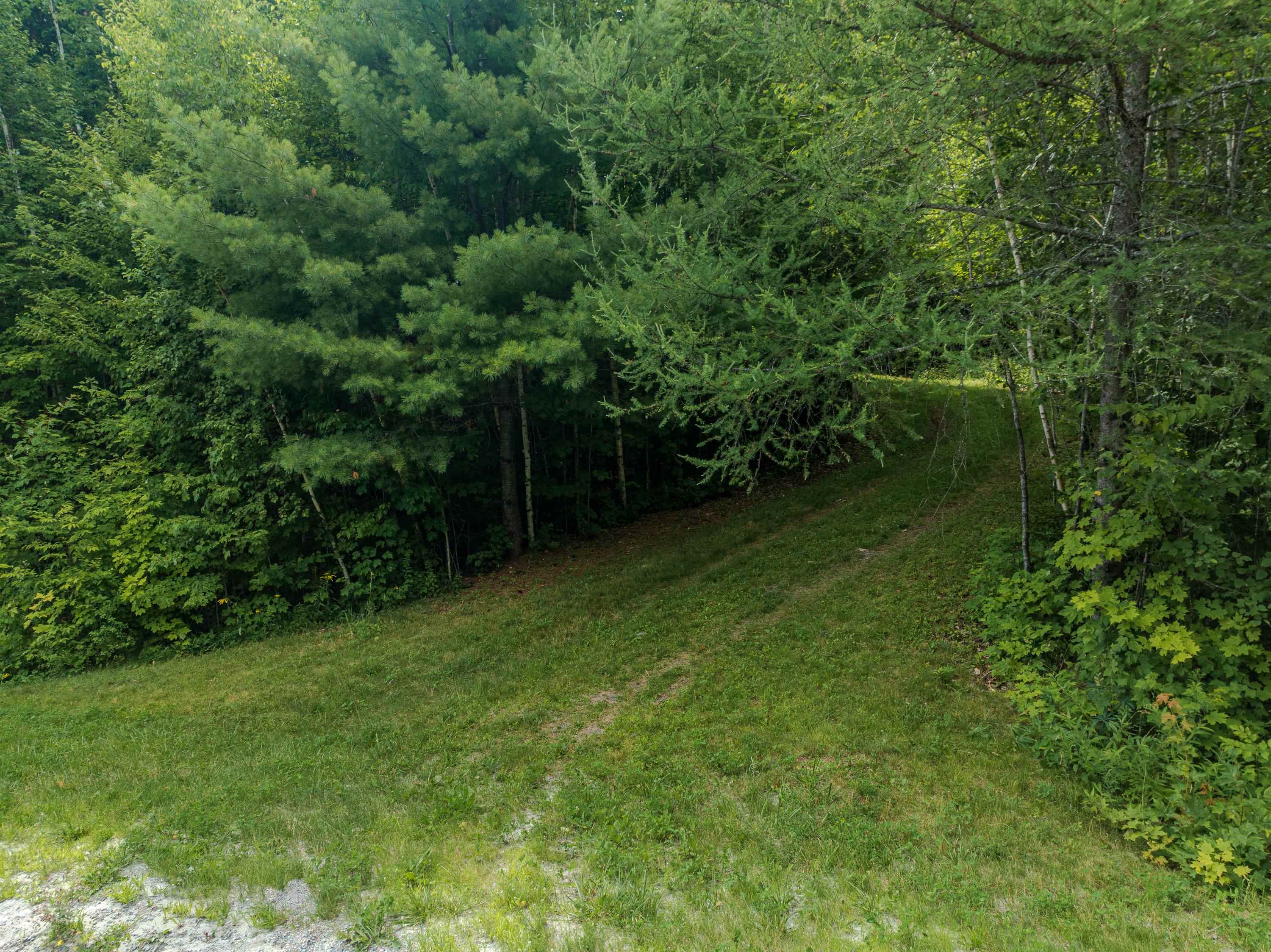 Summit Dr, Franconia, NH 03580