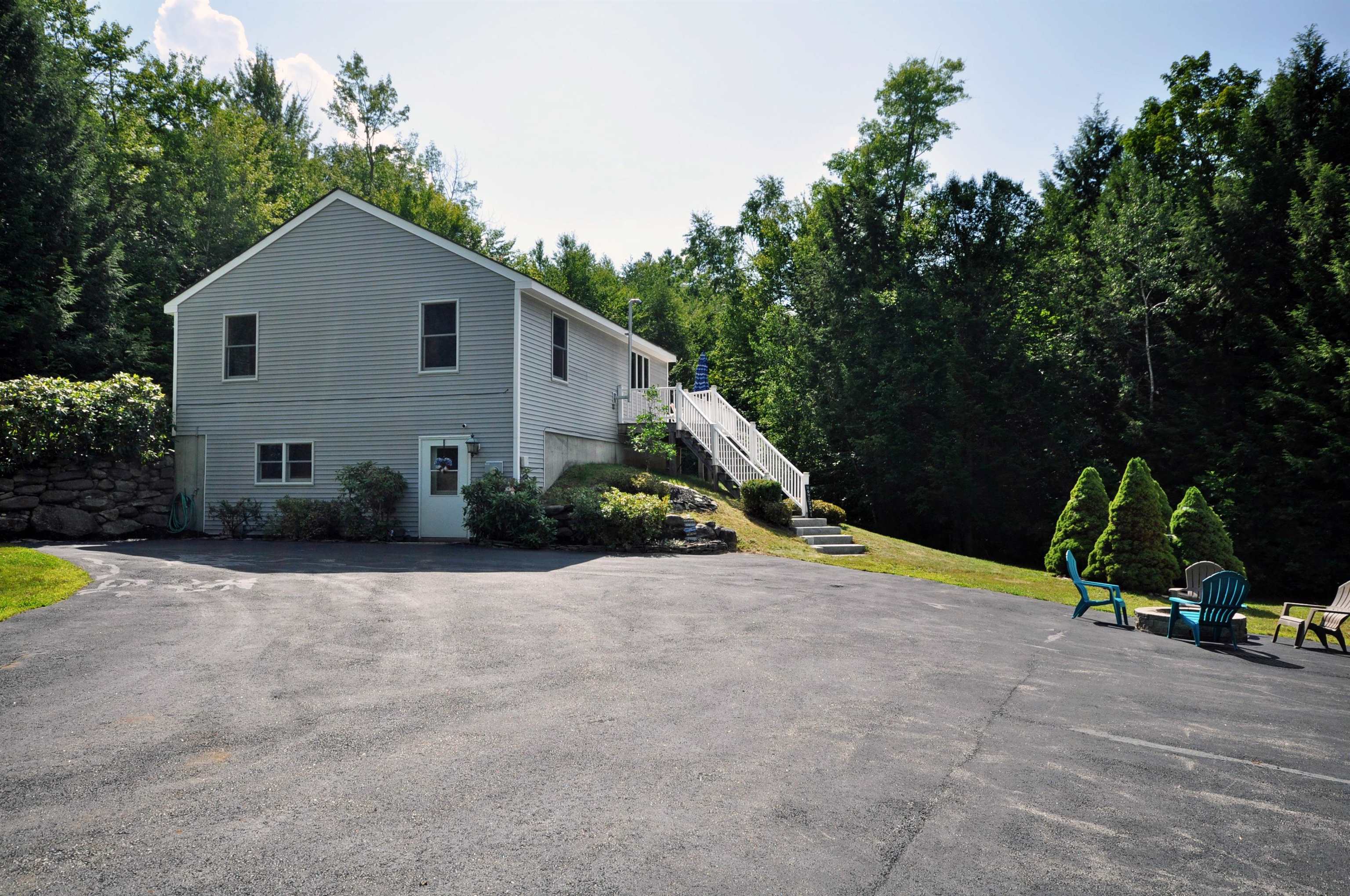 2331 Dick Brown Rd, Bridgewater, NH 03222