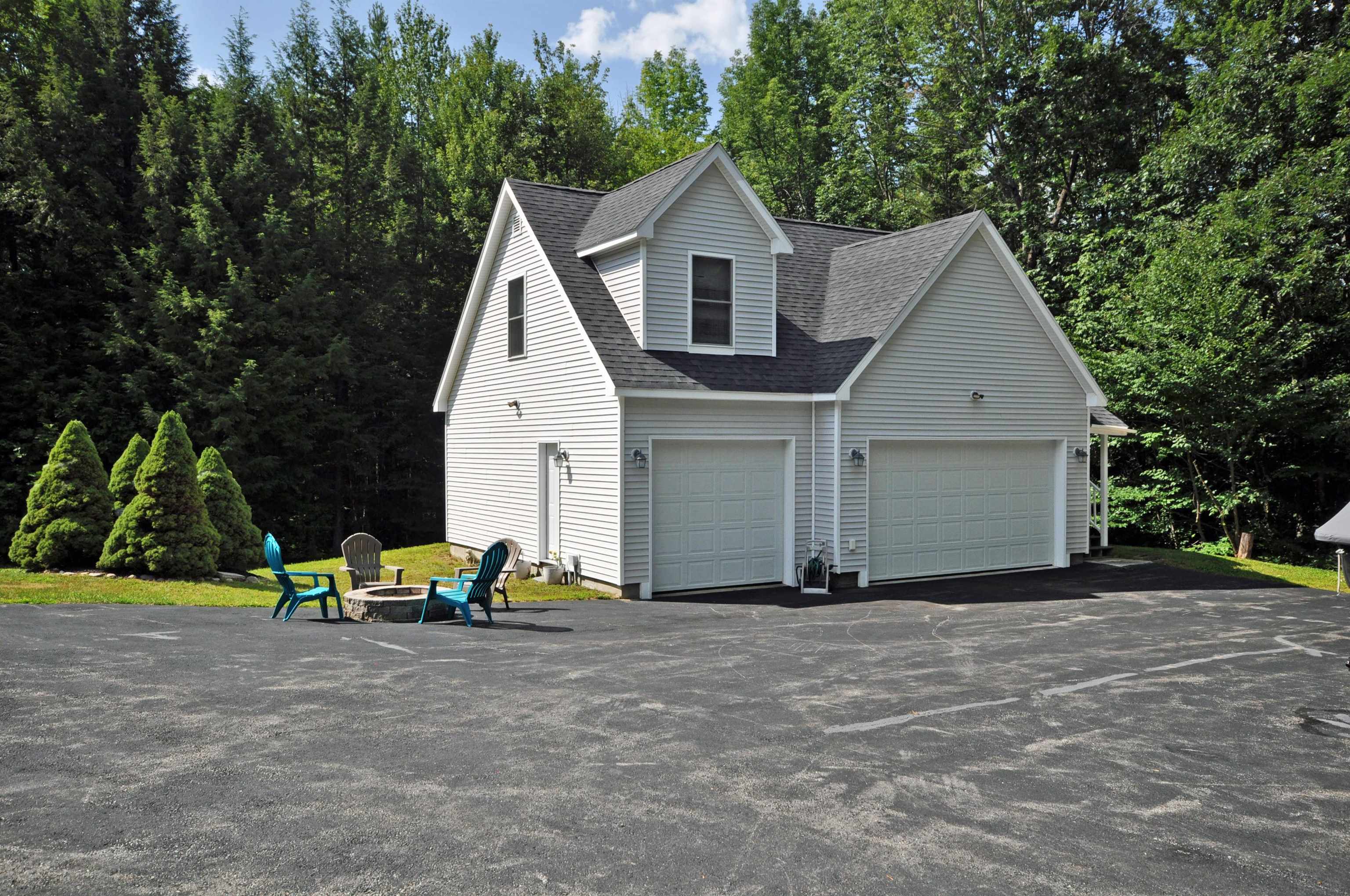 2331 Dick Brown Rd, Bridgewater, NH 03222