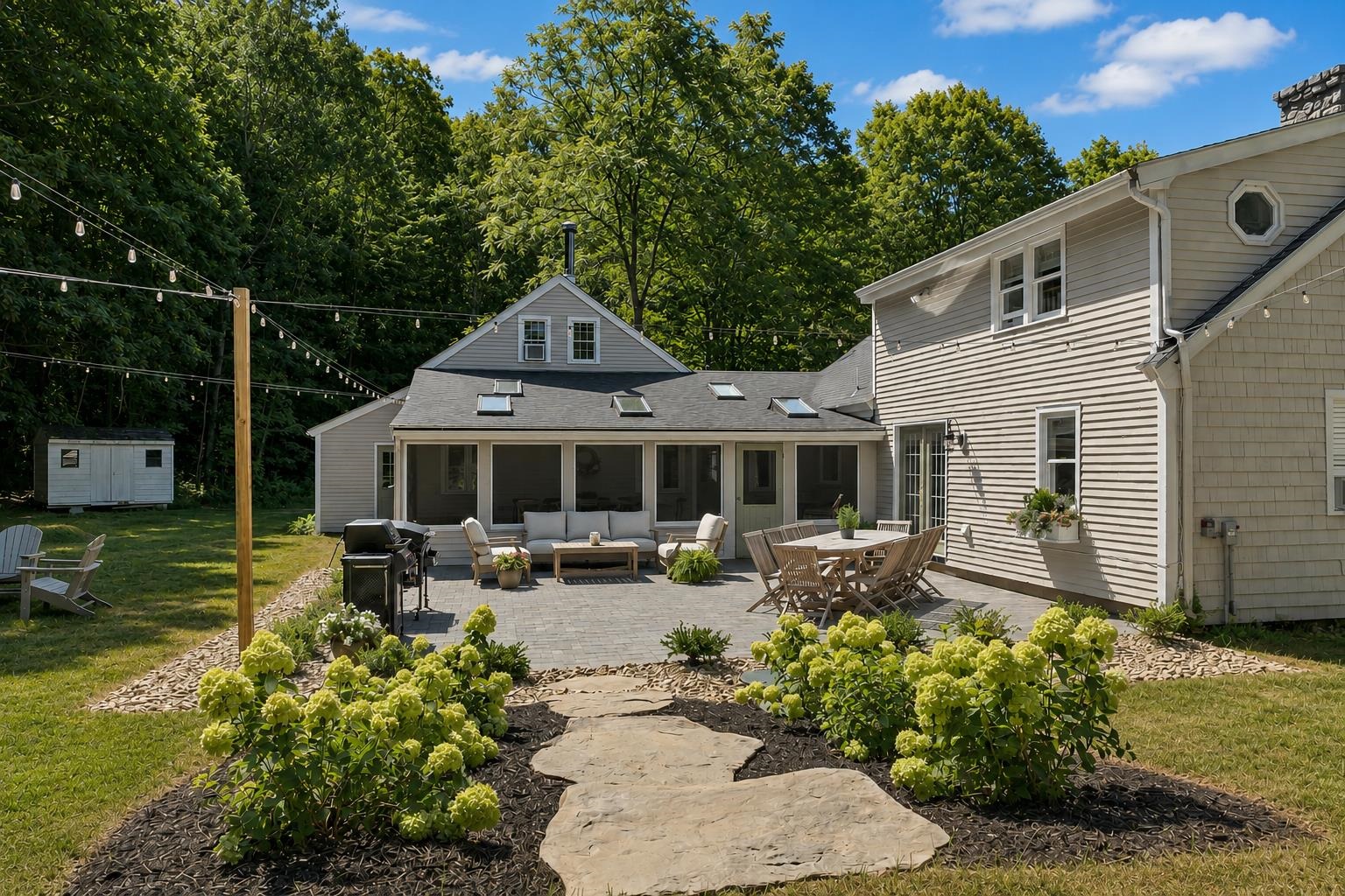 20 Hicks Rd, Belmont, NH 03220