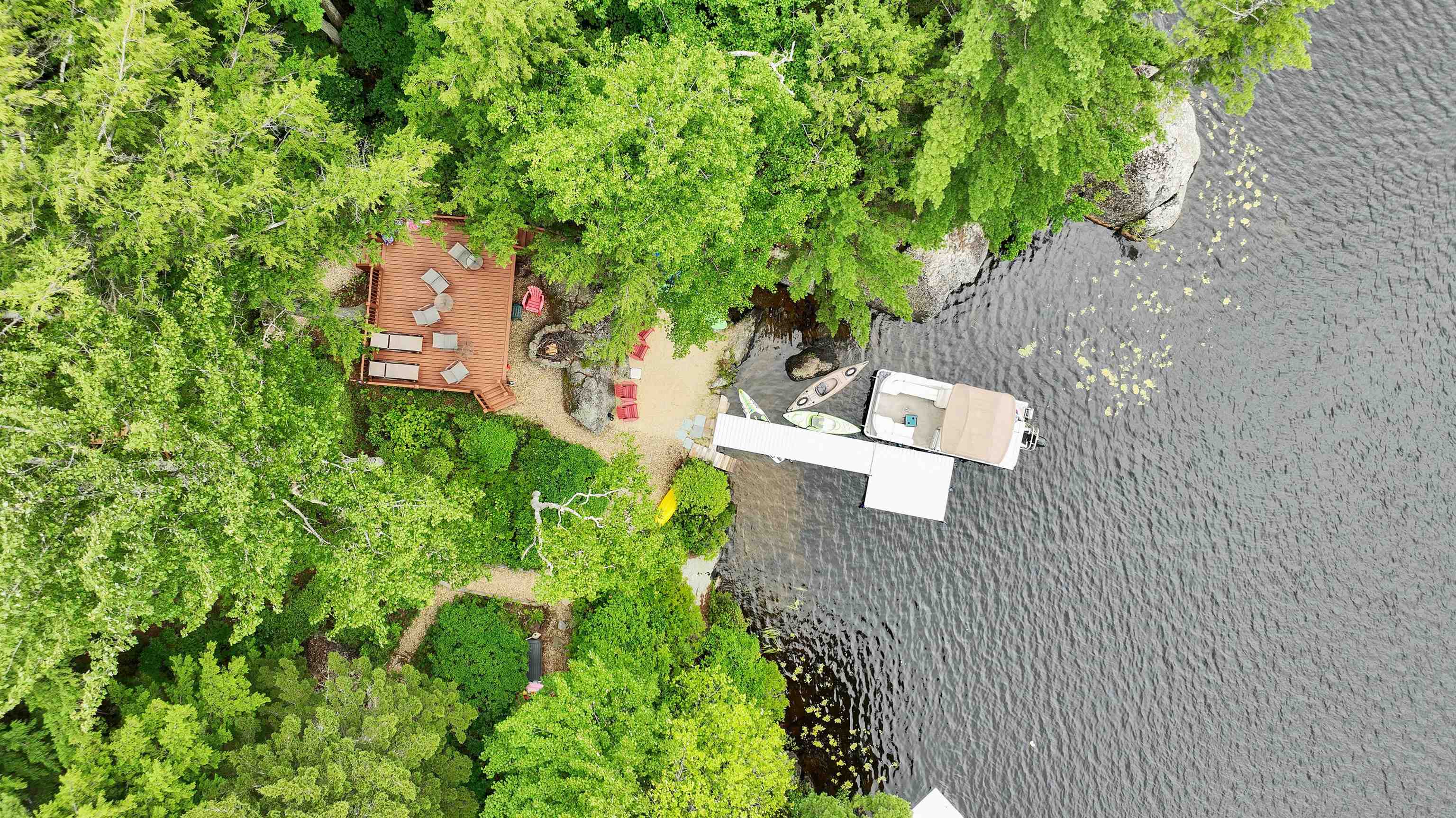 431 Treelyn Rd, Stoddard, NH 03464