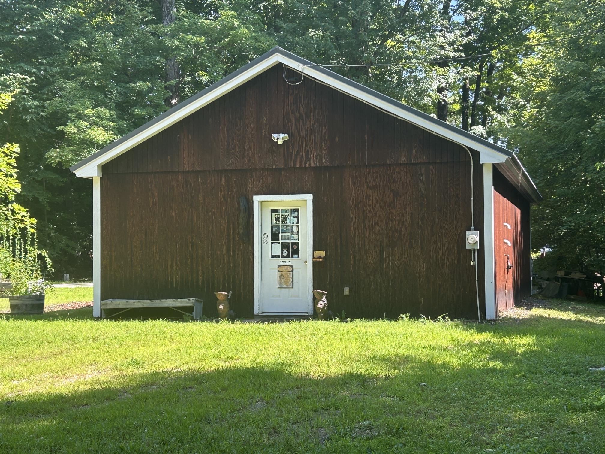 62 Onway Lake Rd, Raymond, NH 03077