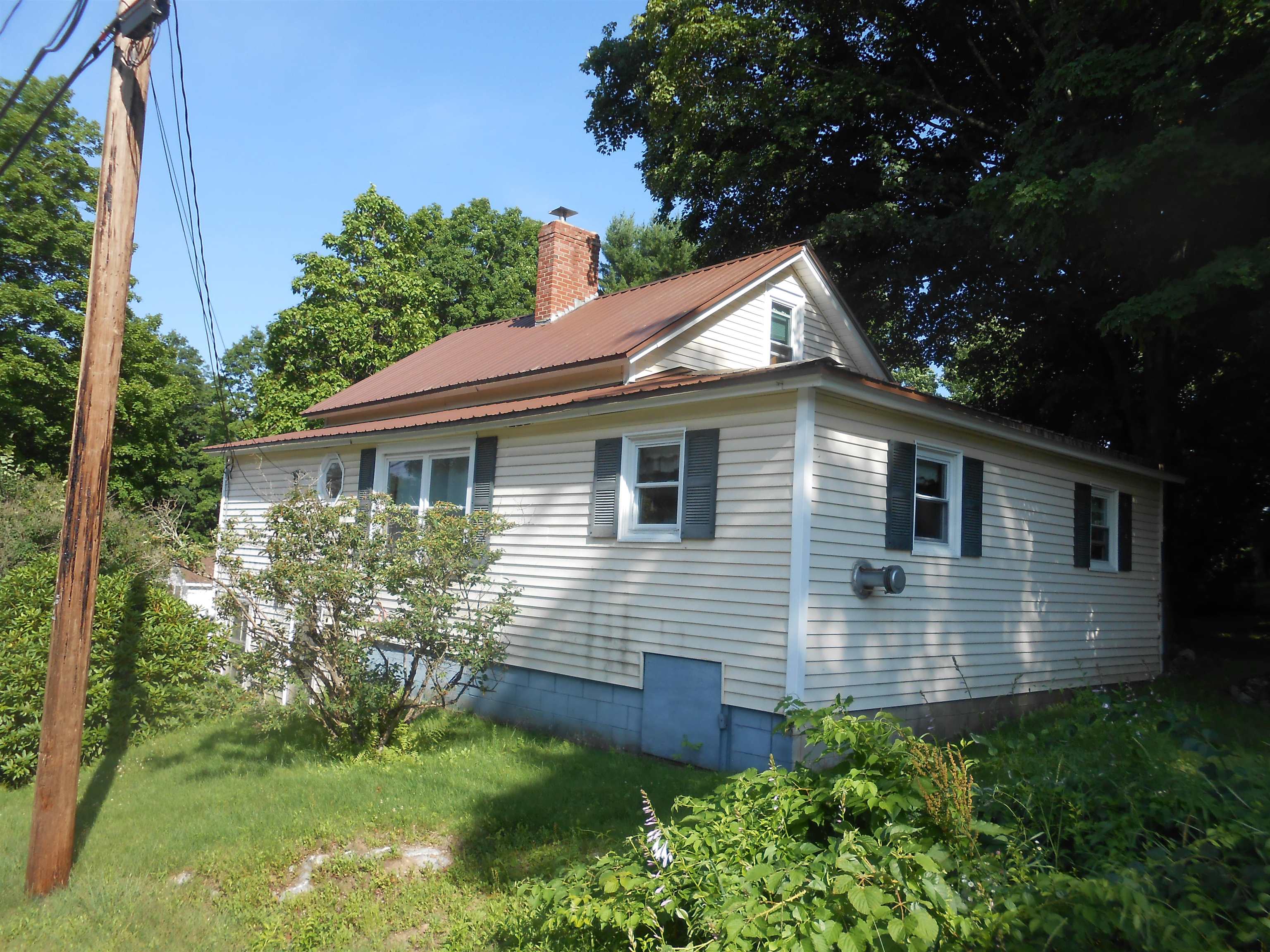 19 Queen St, Boscawen, NH 03303