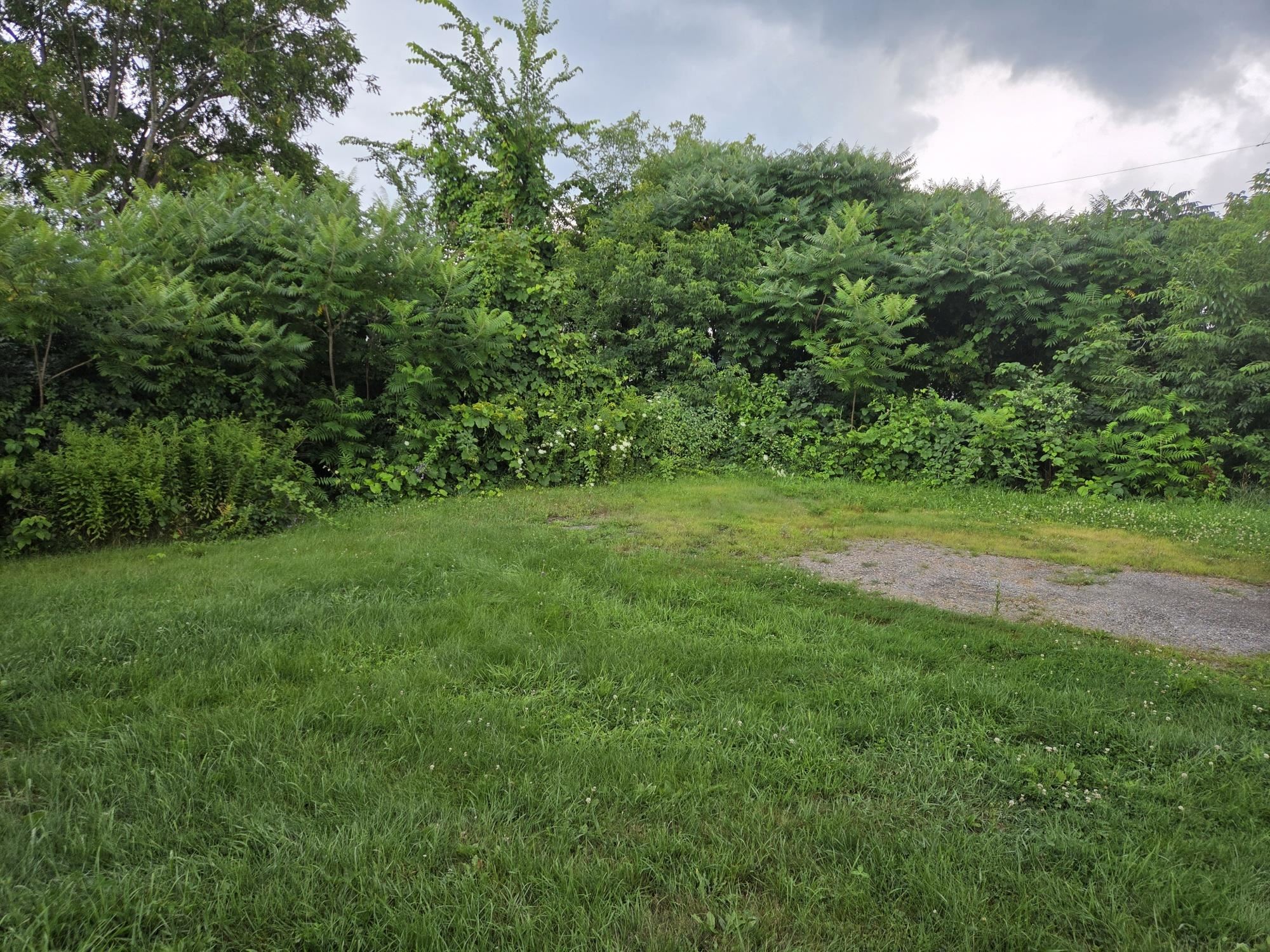 24 Grove St, Keene, NH 03431
