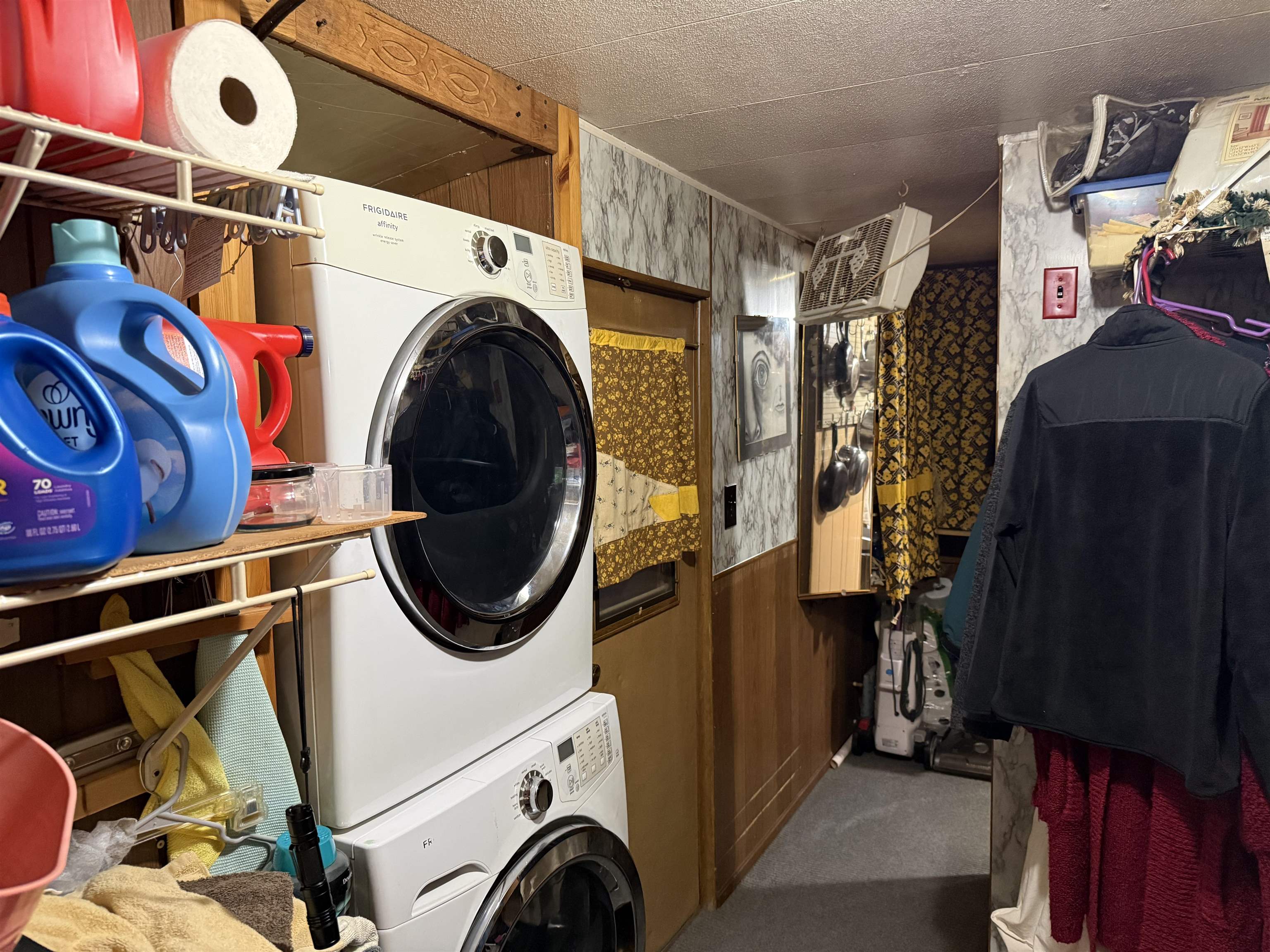 Laundry 25851255