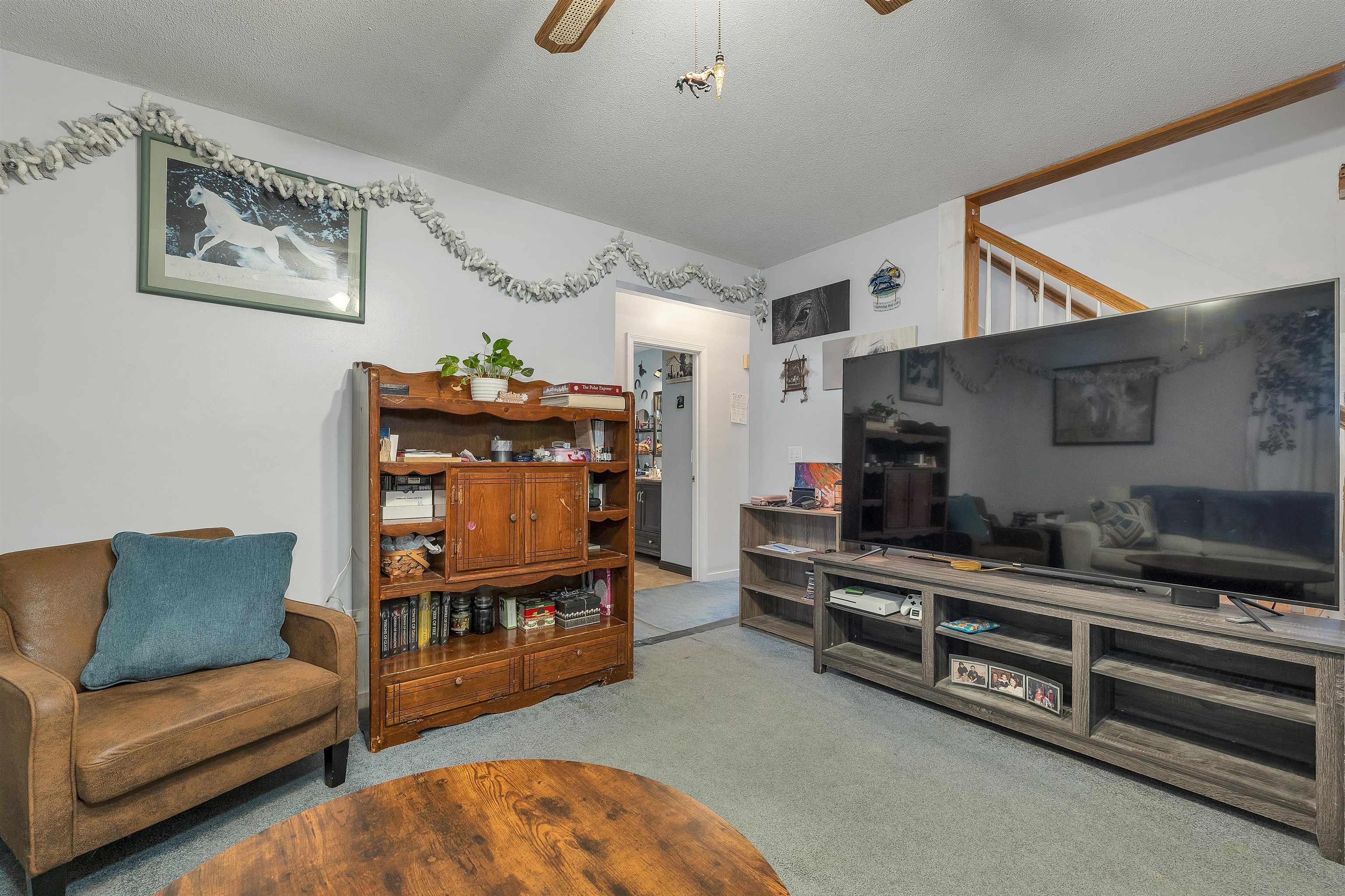 9 Alderwood Ct, Claremont, NH 03743