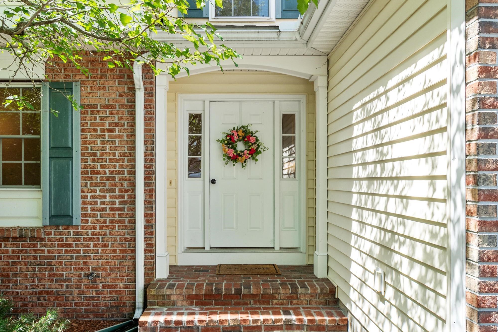 28 Cabernet Dr #1, Concord, NH 03303