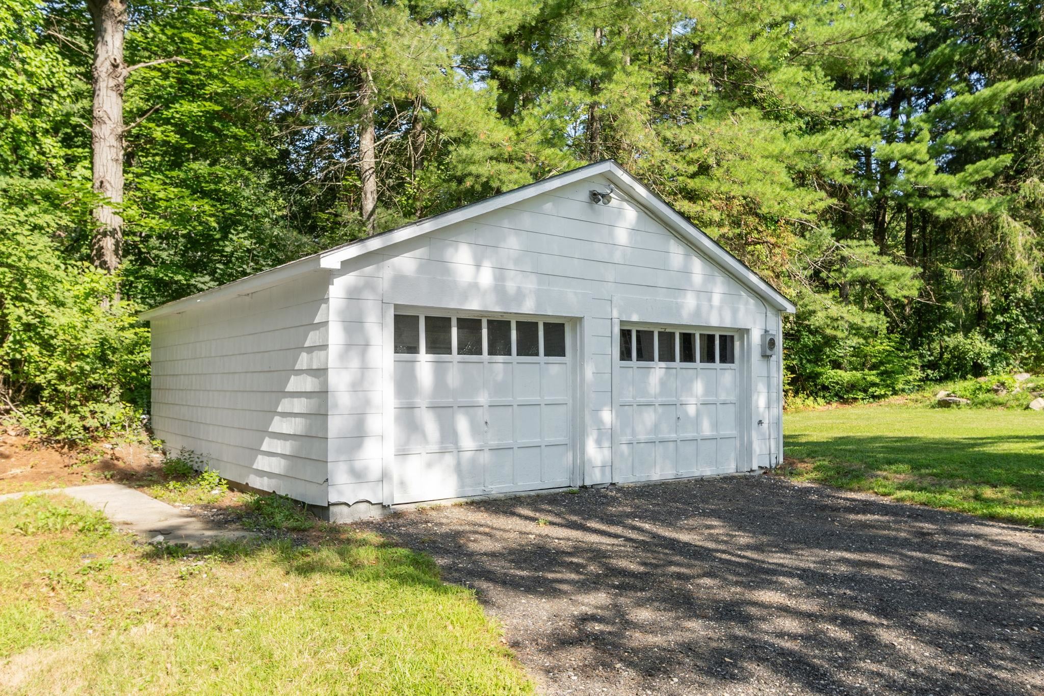 2 W Hill Rd, Troy, NH 03465