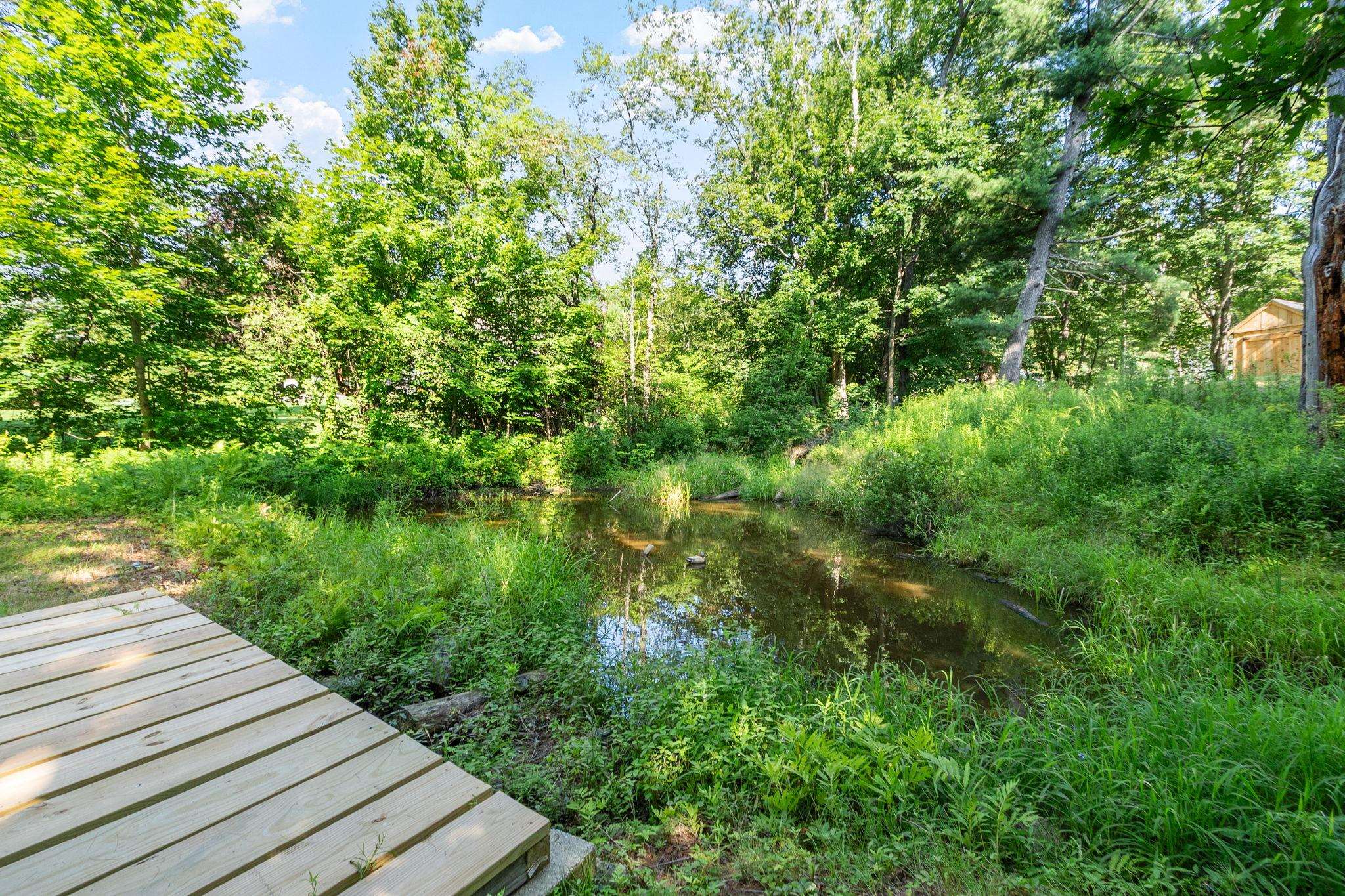 2 W Hill Rd, Troy, NH 03465