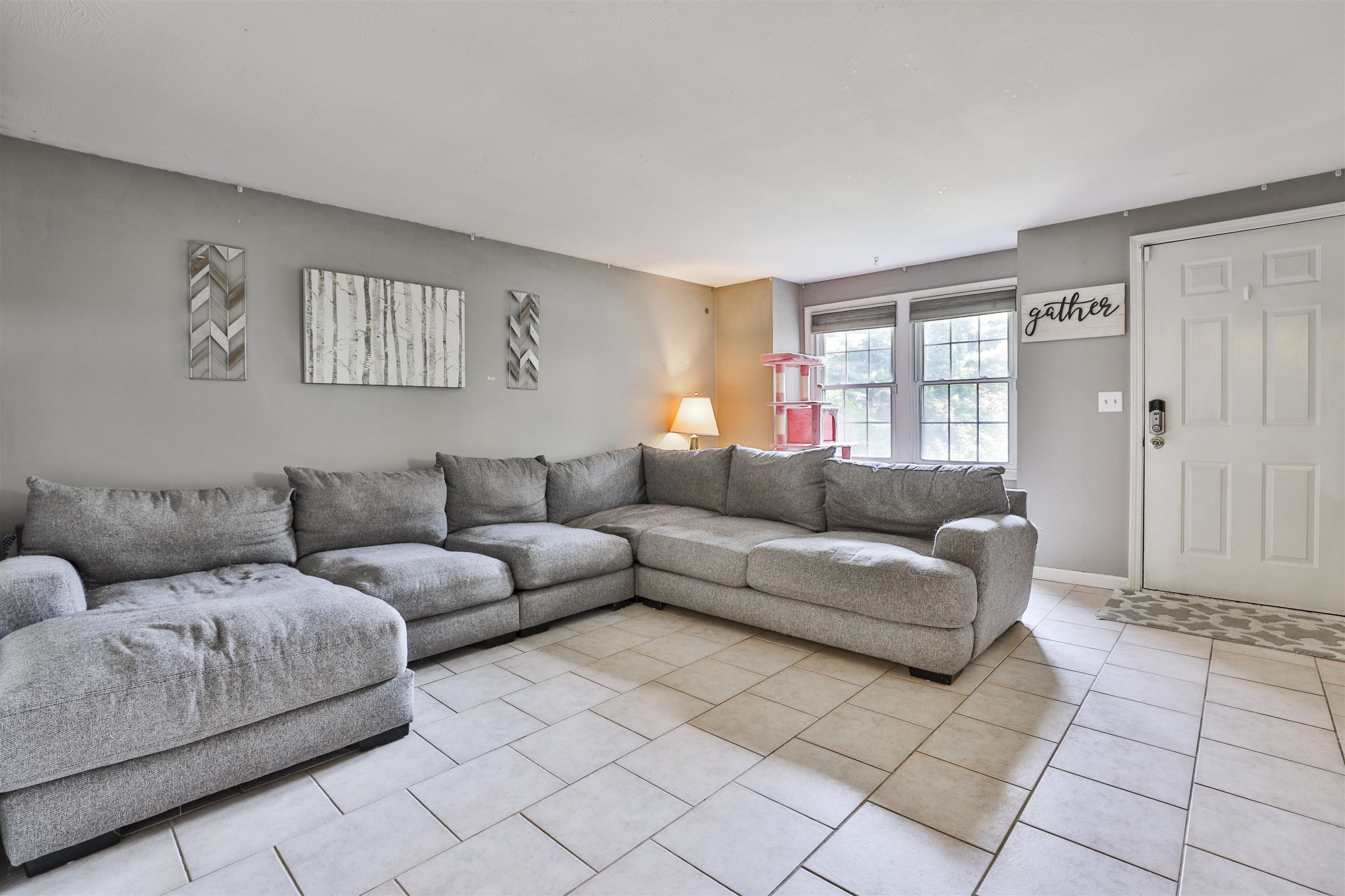 24 Gunstock Rg, Merrimack, NH 03054