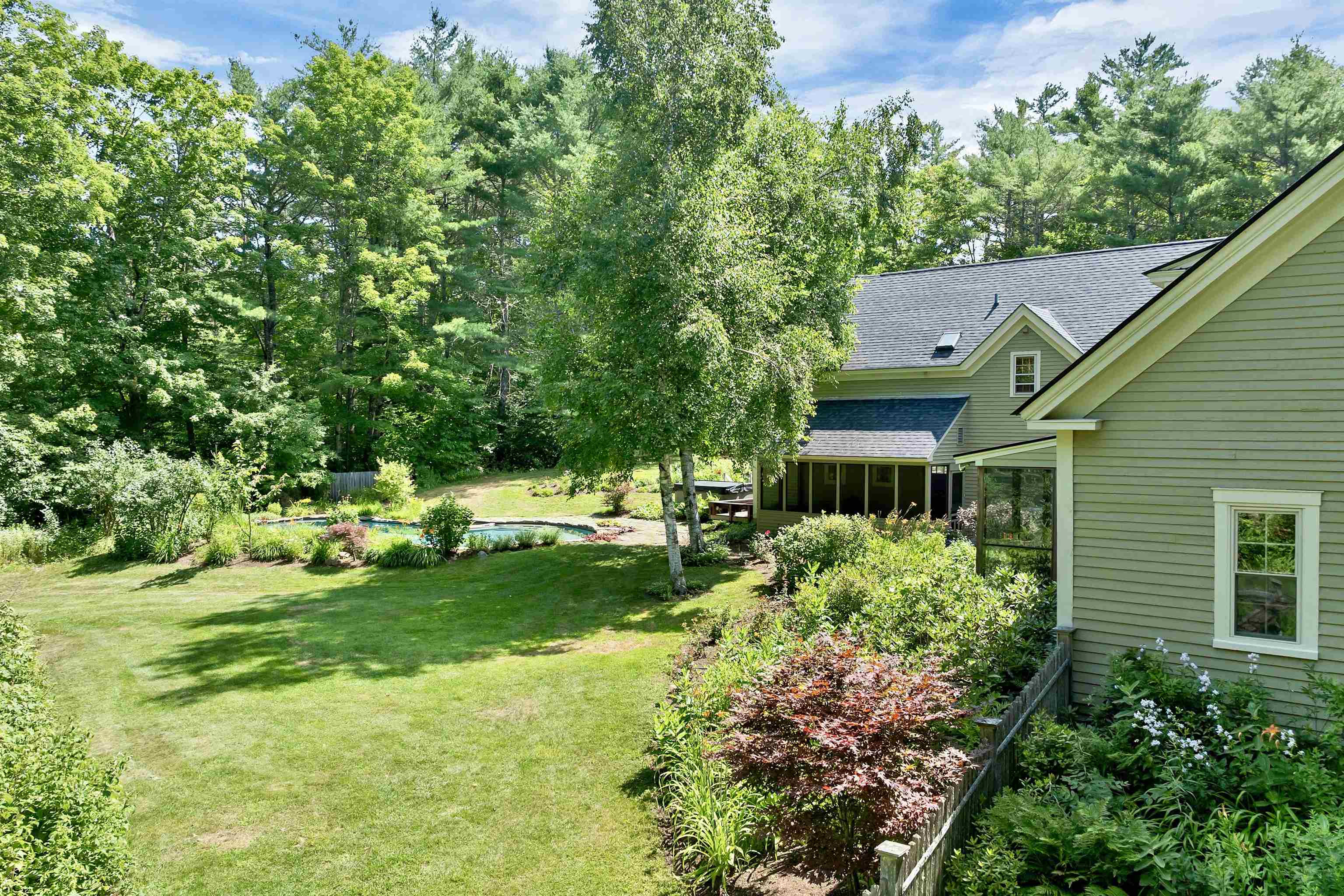 324 Cotton Valley Rd, Wolfeboro, NH 03894