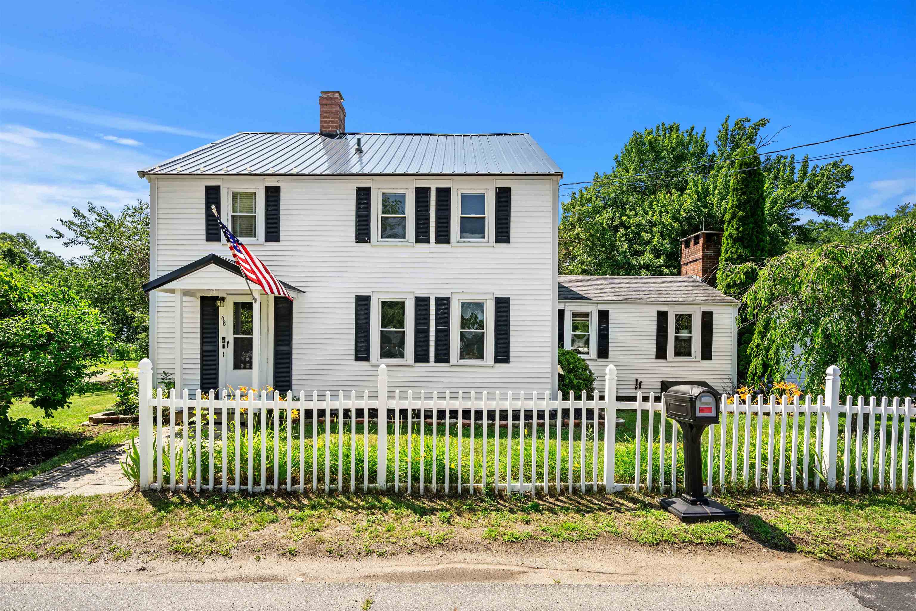 68 Farm Ln #1, Seabrook, NH 03874