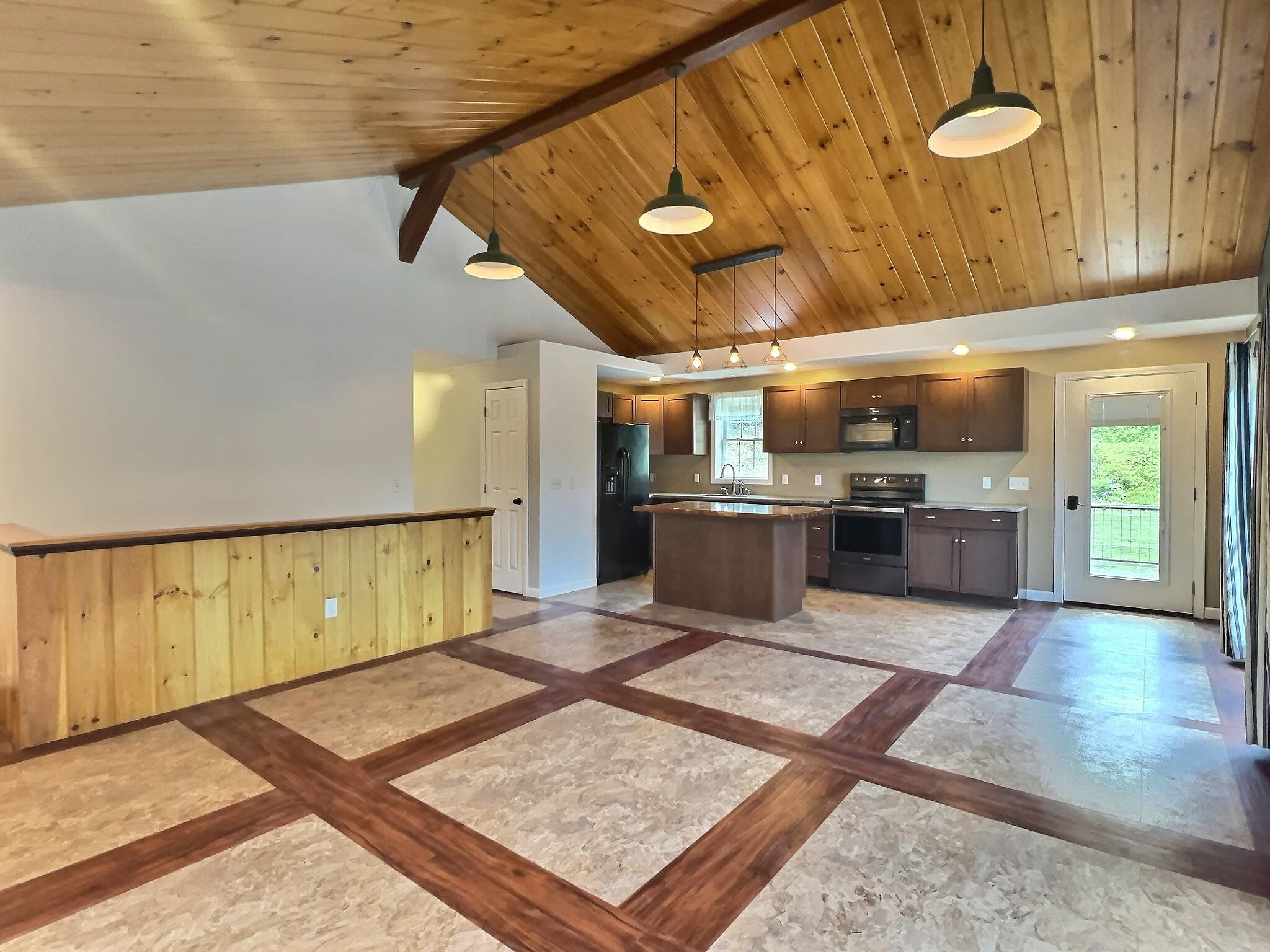 533 Route 4a, Wilmot, NH 03287