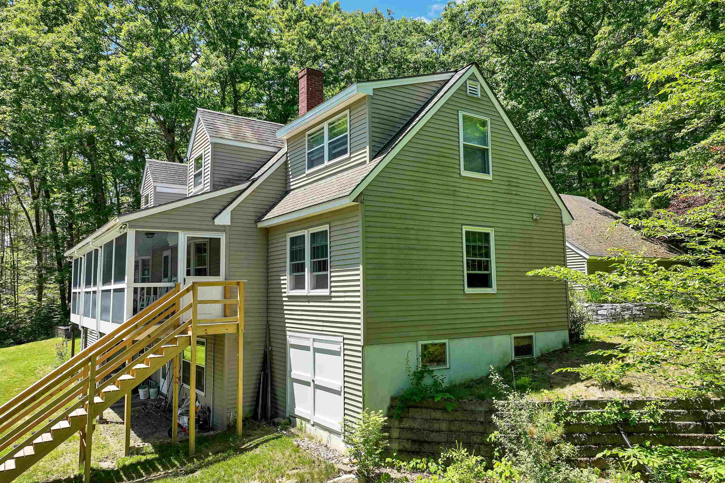 15 Ledgewood Dr, Meredith, NH 03253