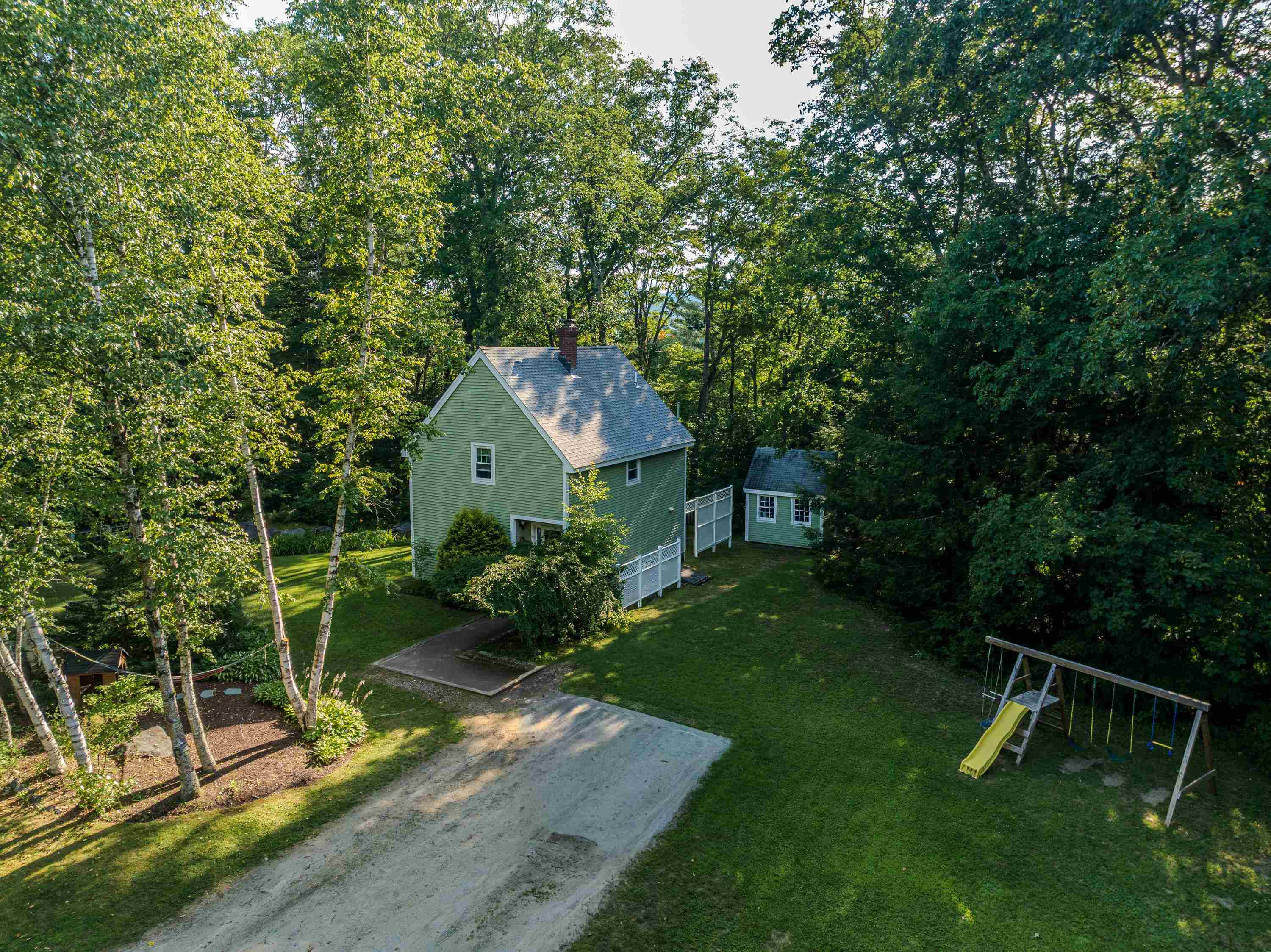14 Bluff Rd, Campton, NH 03223
