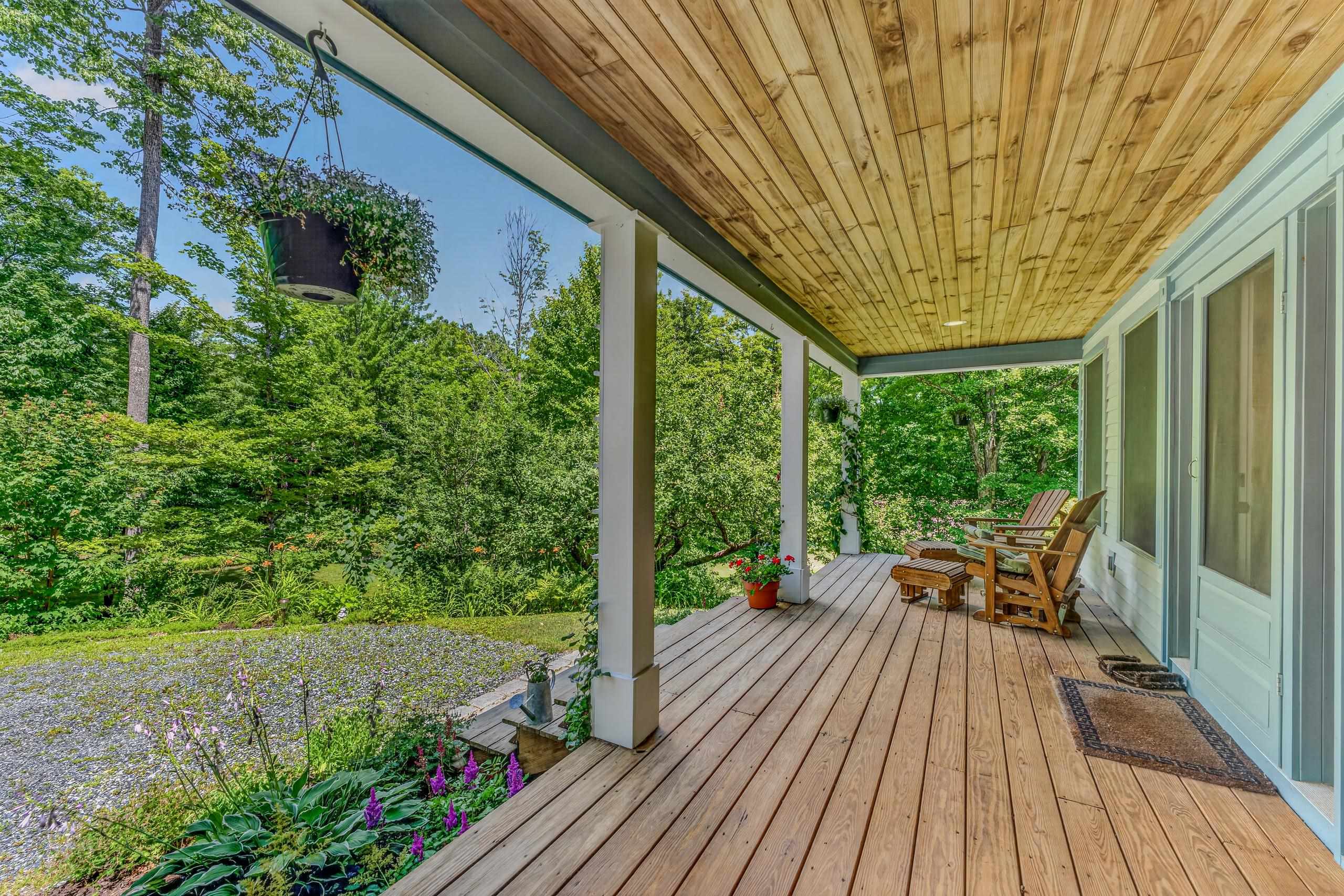 45 East Clement Rd, Bridgewater, NH 03222