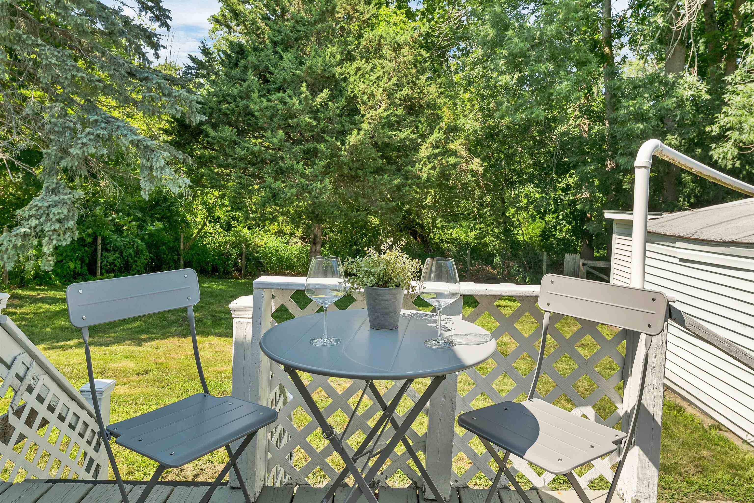 5 A St, Seabrook, NH 03874