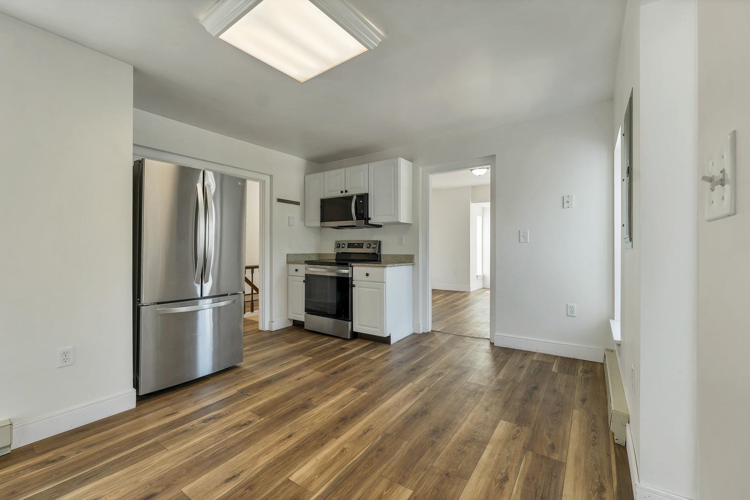 12 Myrtle St, Somersworth, NH 03878