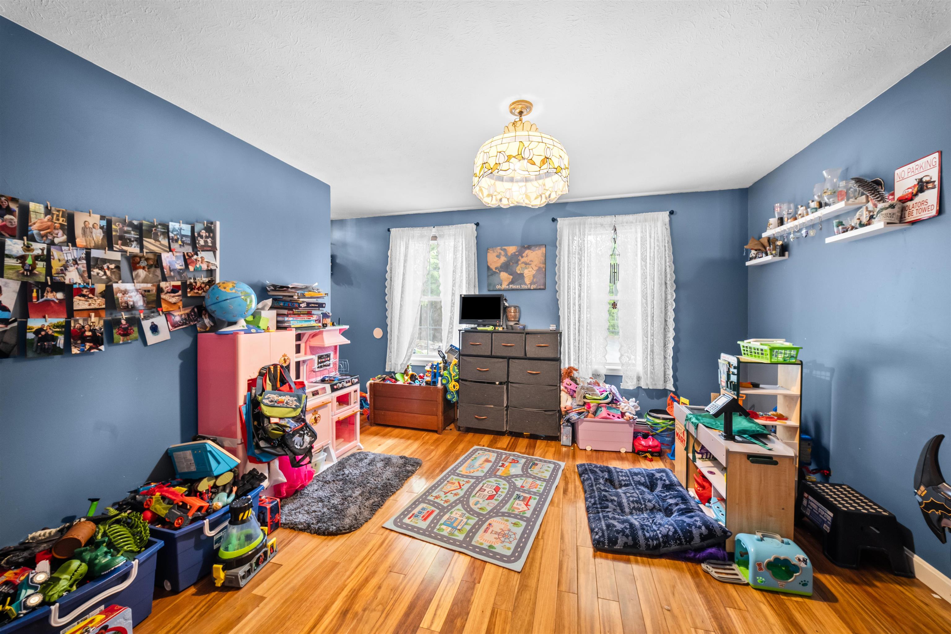 38 Orchard View Dr, Wilton, NH 03086