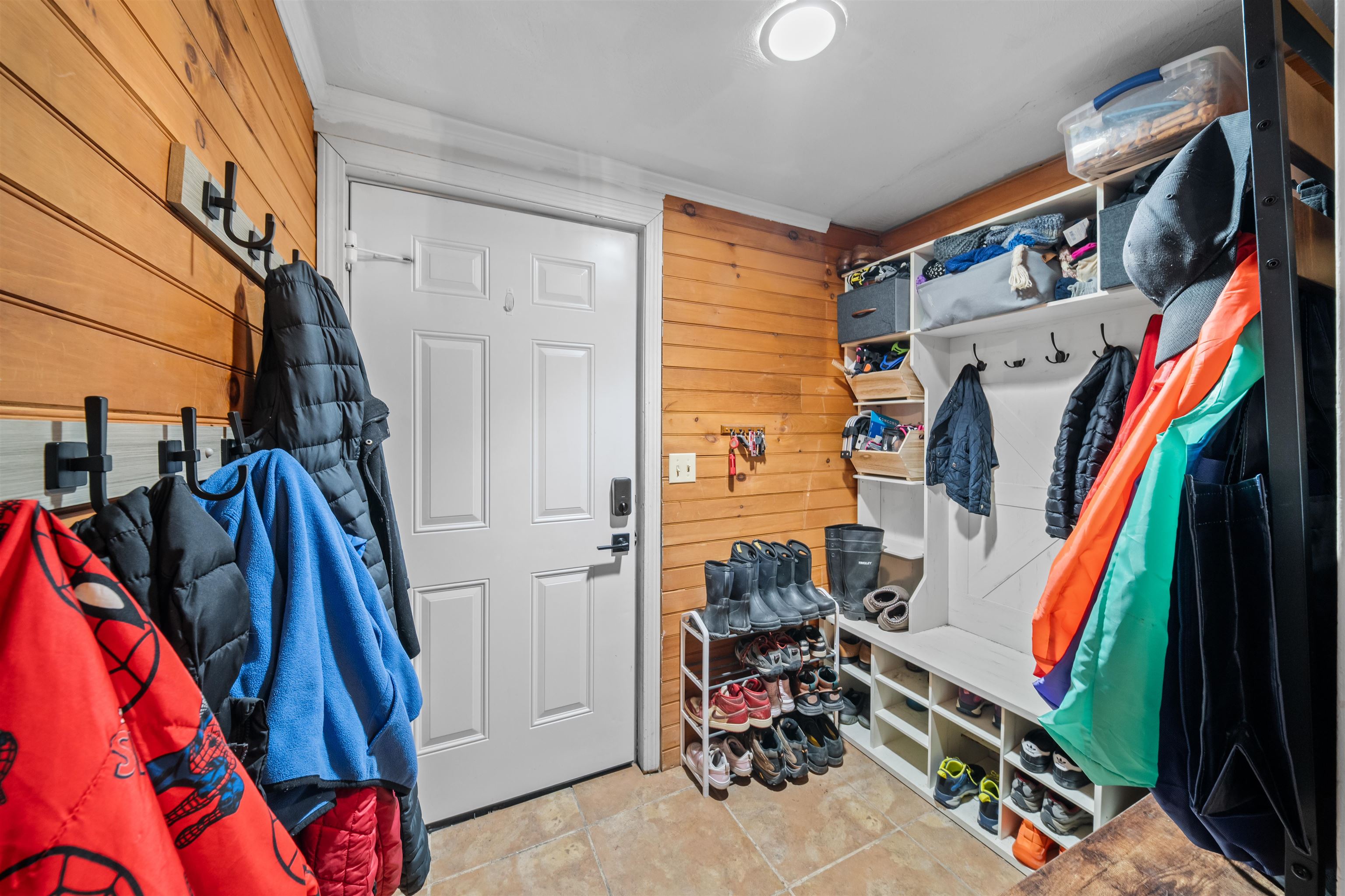 38 Orchard View Dr, Wilton, NH 03086