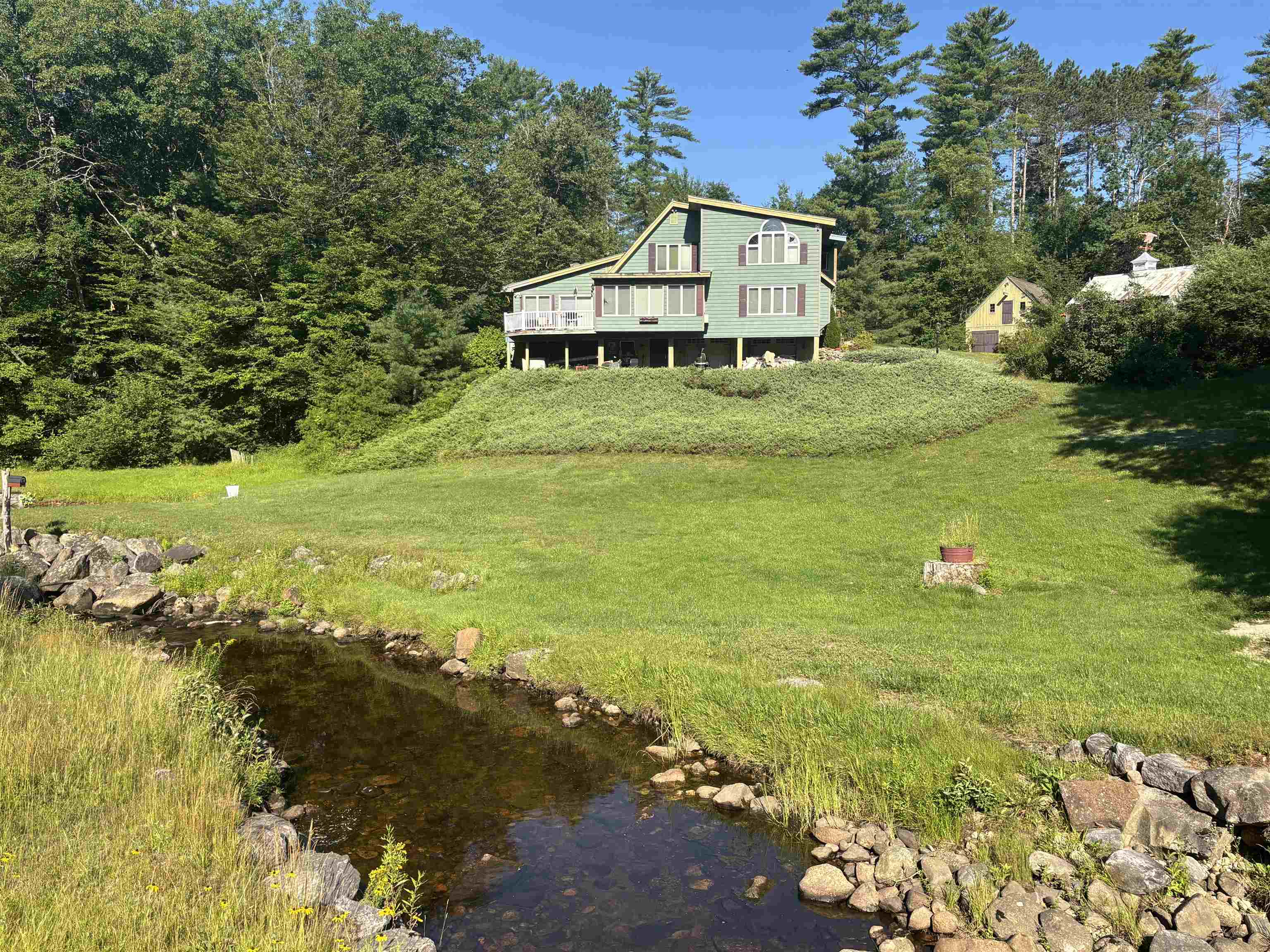 339 Burnham Rd, Freedom, NH 03836