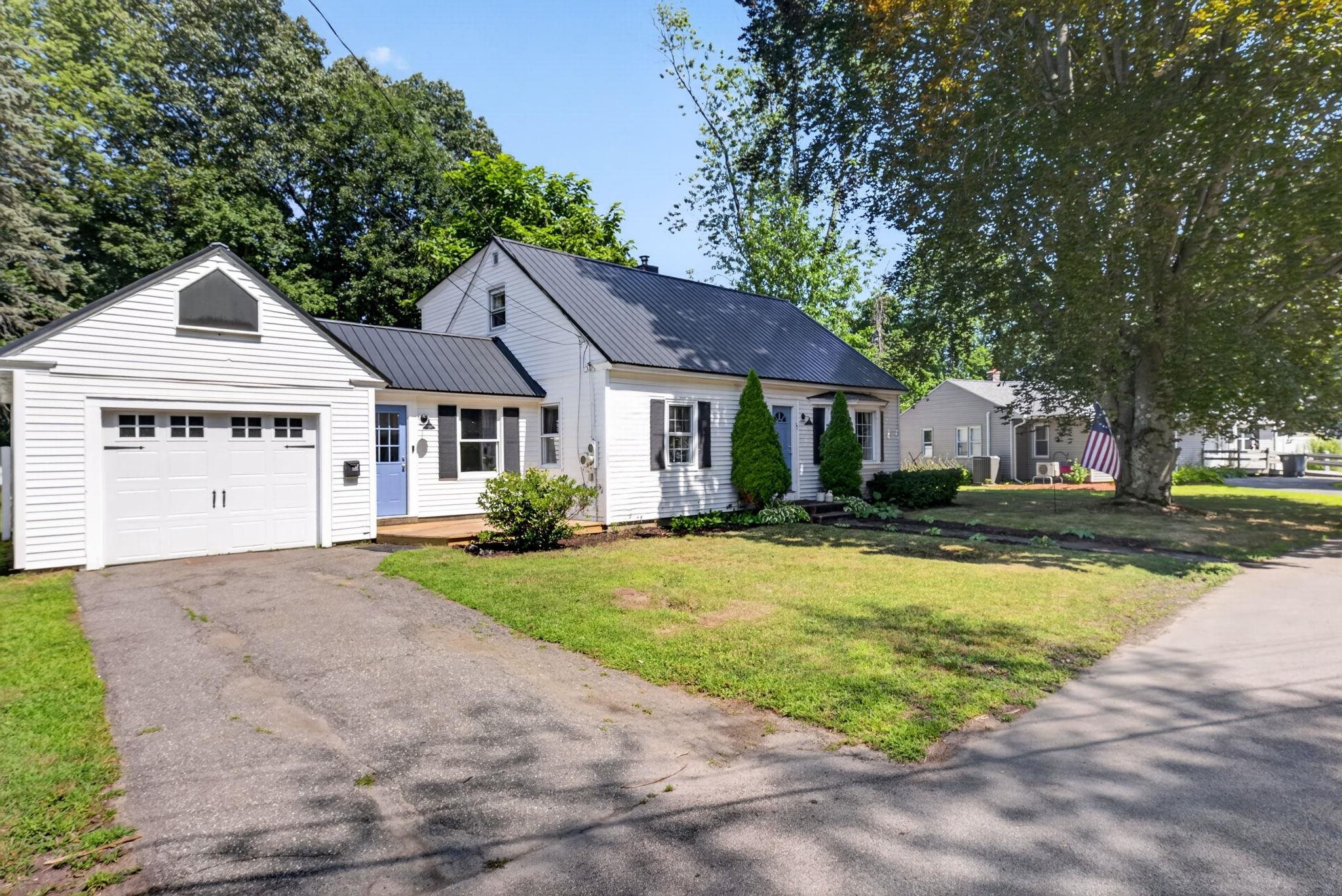 37 Atherton Ave, Nashua, NH 03064