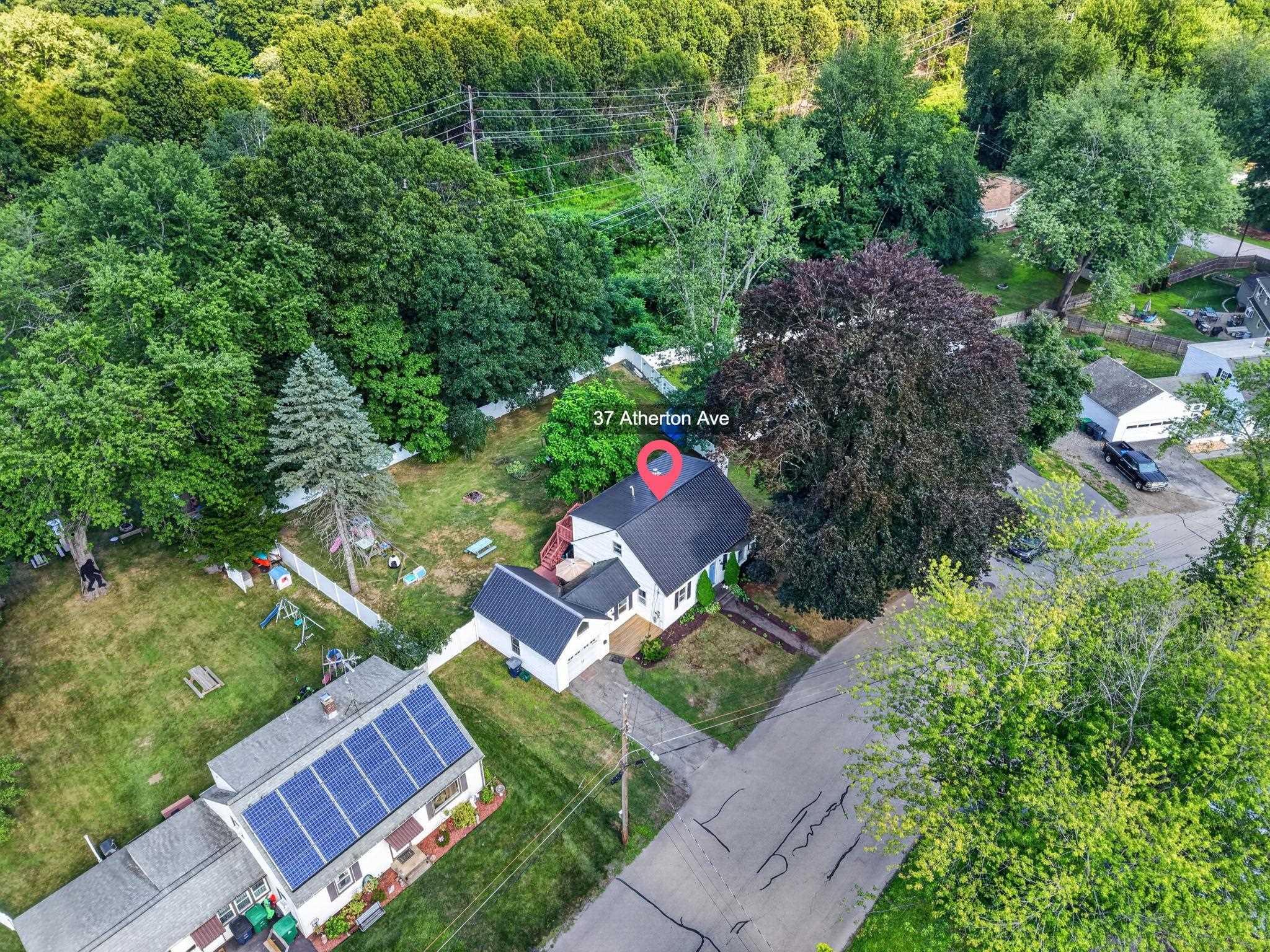 37 Atherton Ave, Nashua, NH 03064