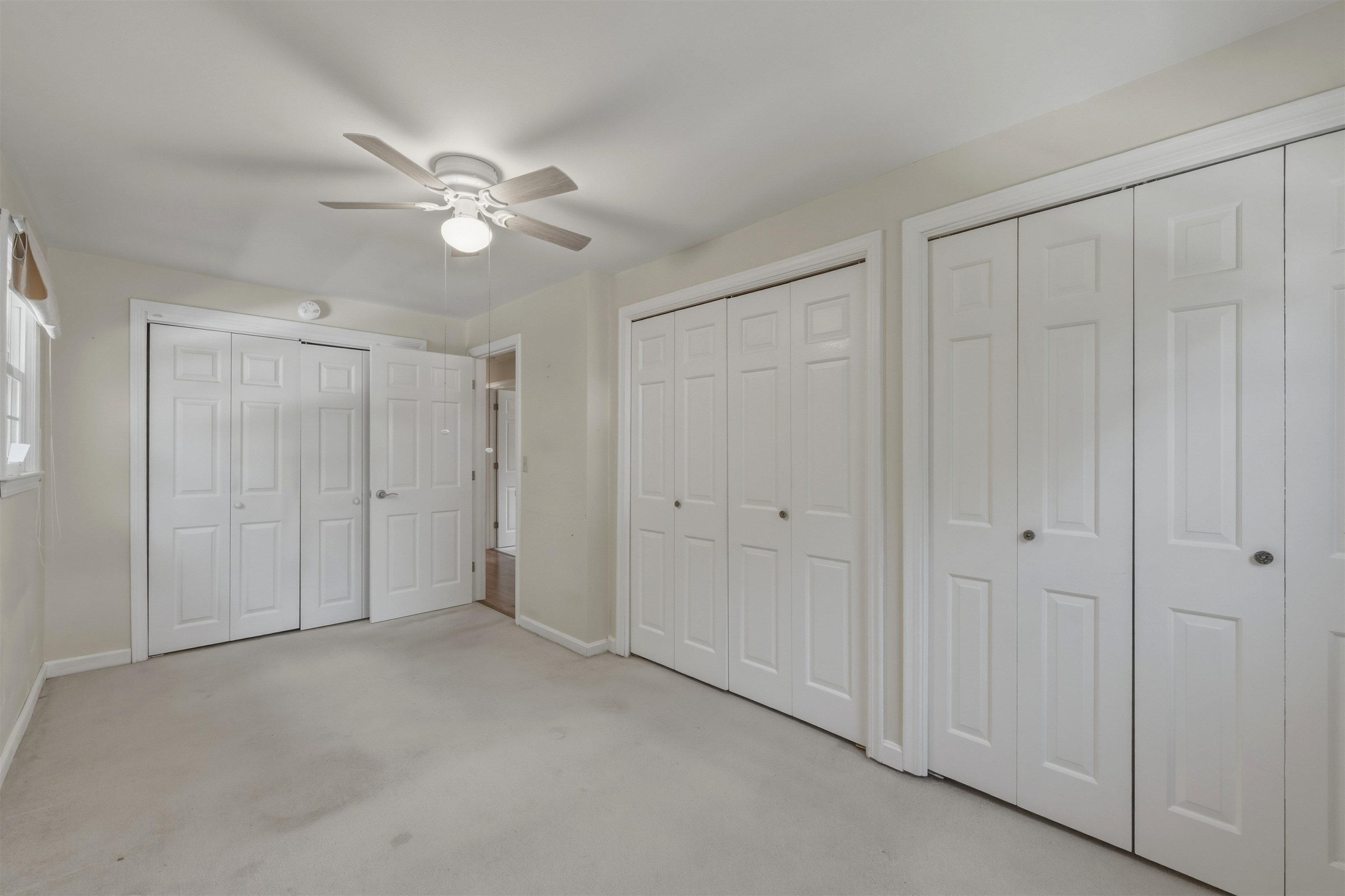 36 Cheyenne Dr, Nashua, NH 03063-3527