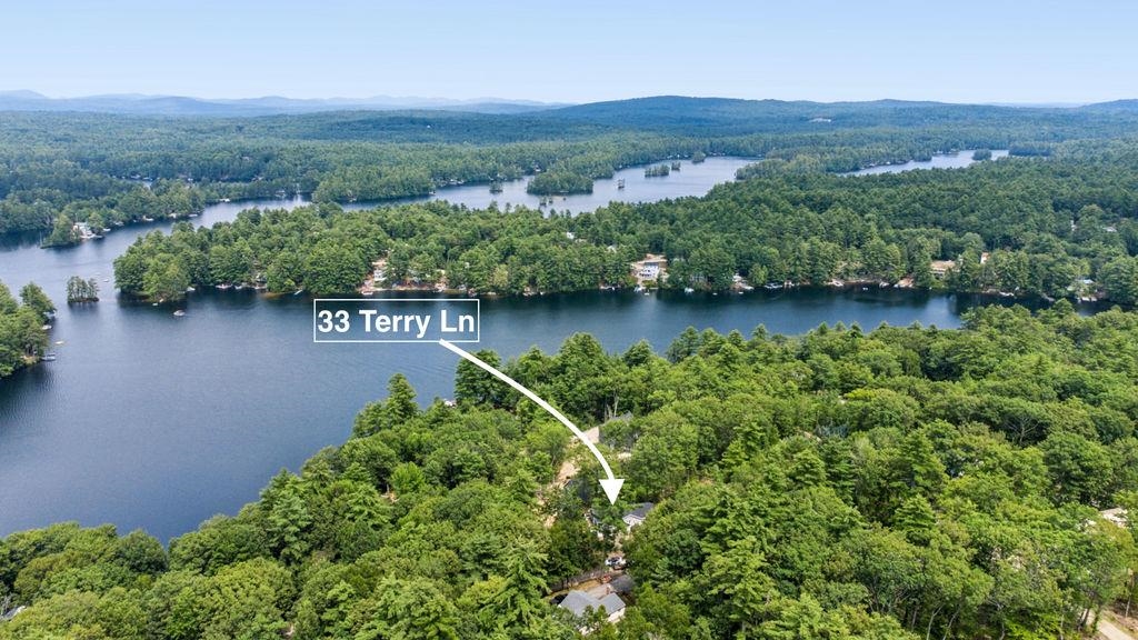 33 Terry Rd, Wakefield, NH 03830-9998