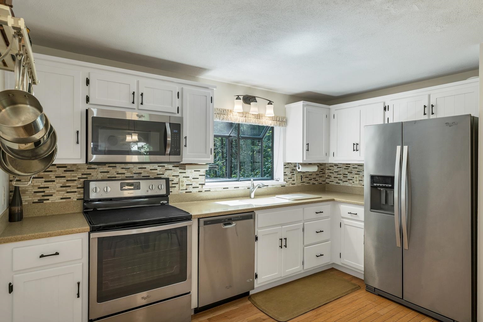 37 Indian Ridge Rd, Hampstead, NH 03826