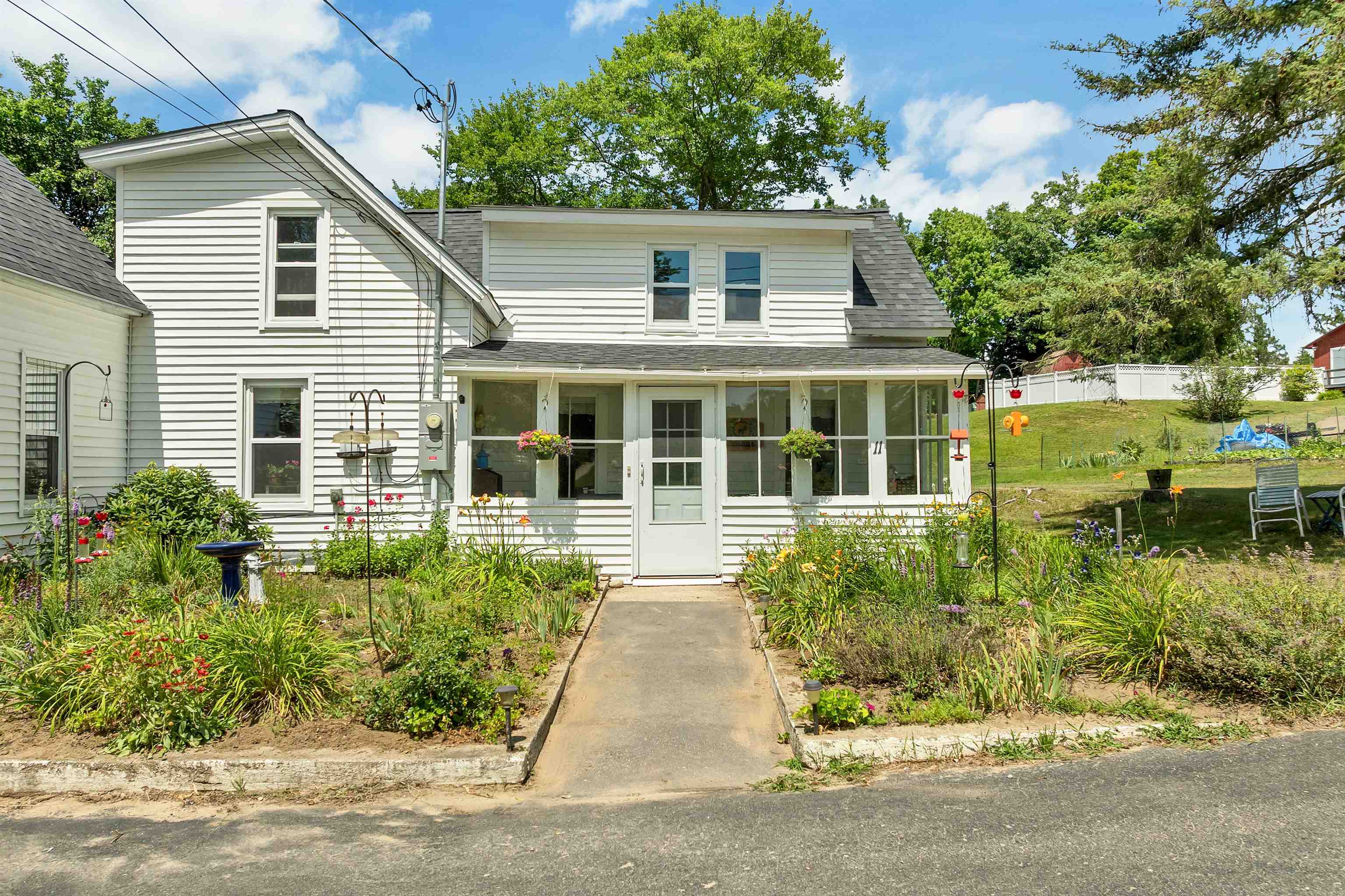 11 Lepage Rd, Franklin, NH 03235