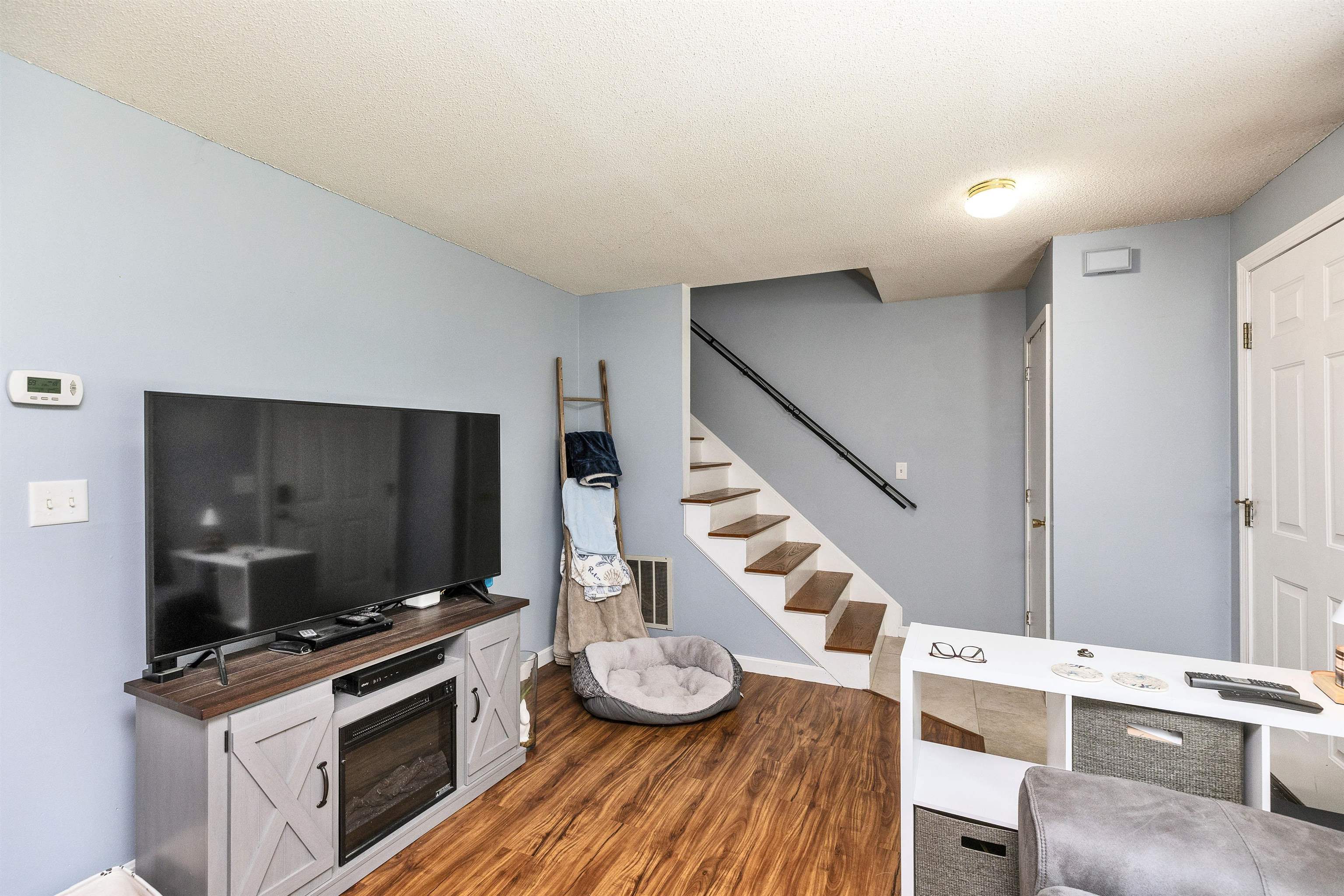 18 Birchwood Dr, Milford, NH 03055