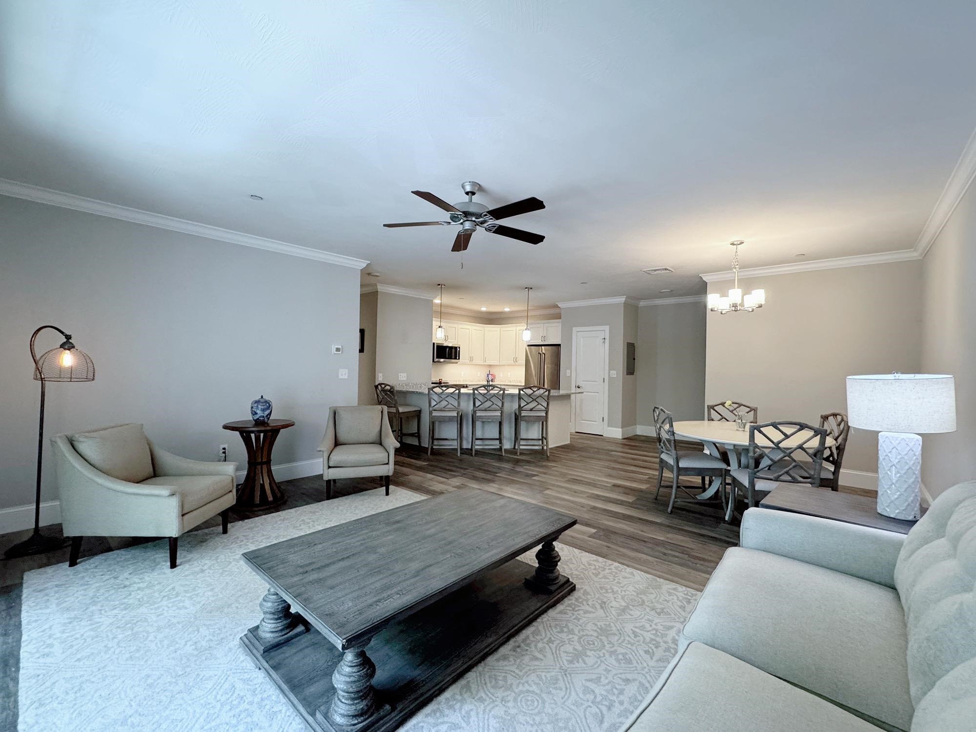 Neutral Decor