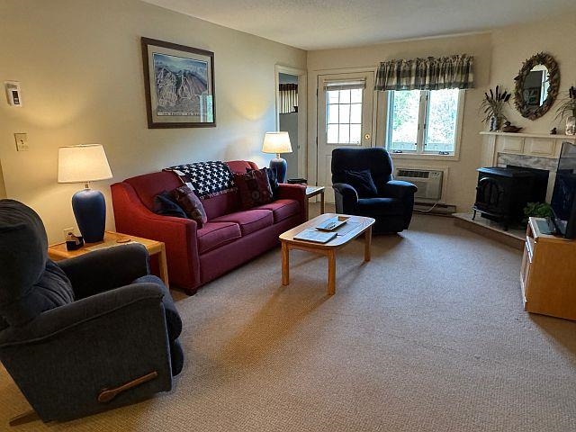 227 Main St #232, Lincoln, NH 03251