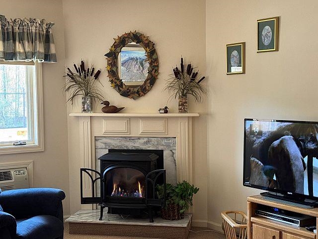 227 Main St #232, Lincoln, NH 03251