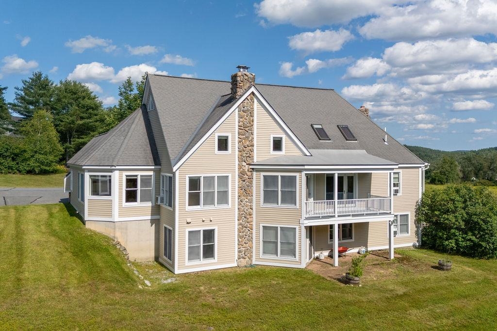 33 Wintercroft Cir #5, Grantham, NH 03753