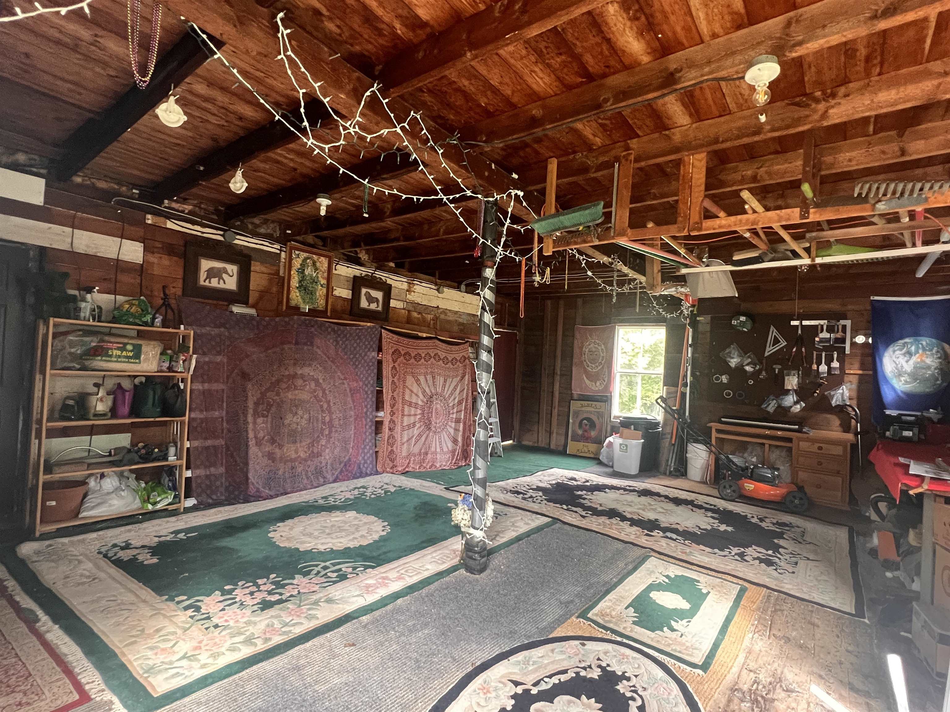 Barn with workshop and studio potential
