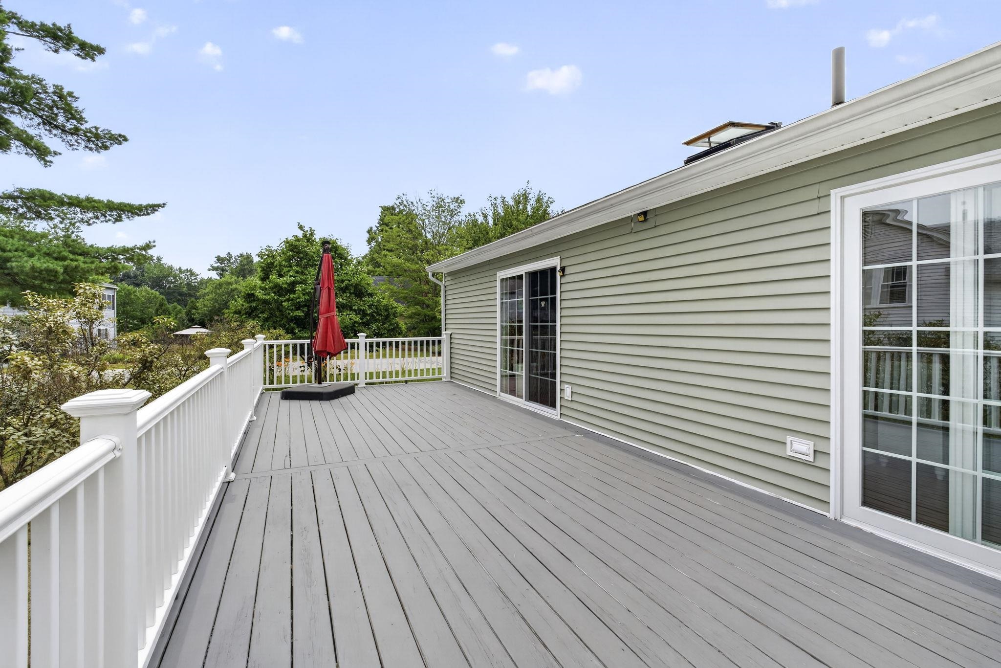8 Hampton St, Concord, NH 03301
