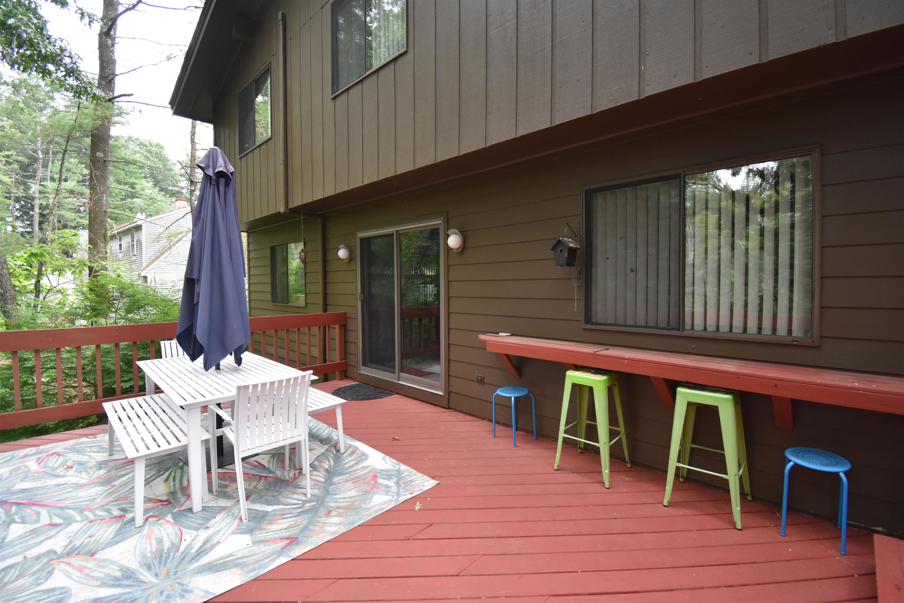3 Eastbrook Dr, Nashua, NH 03060