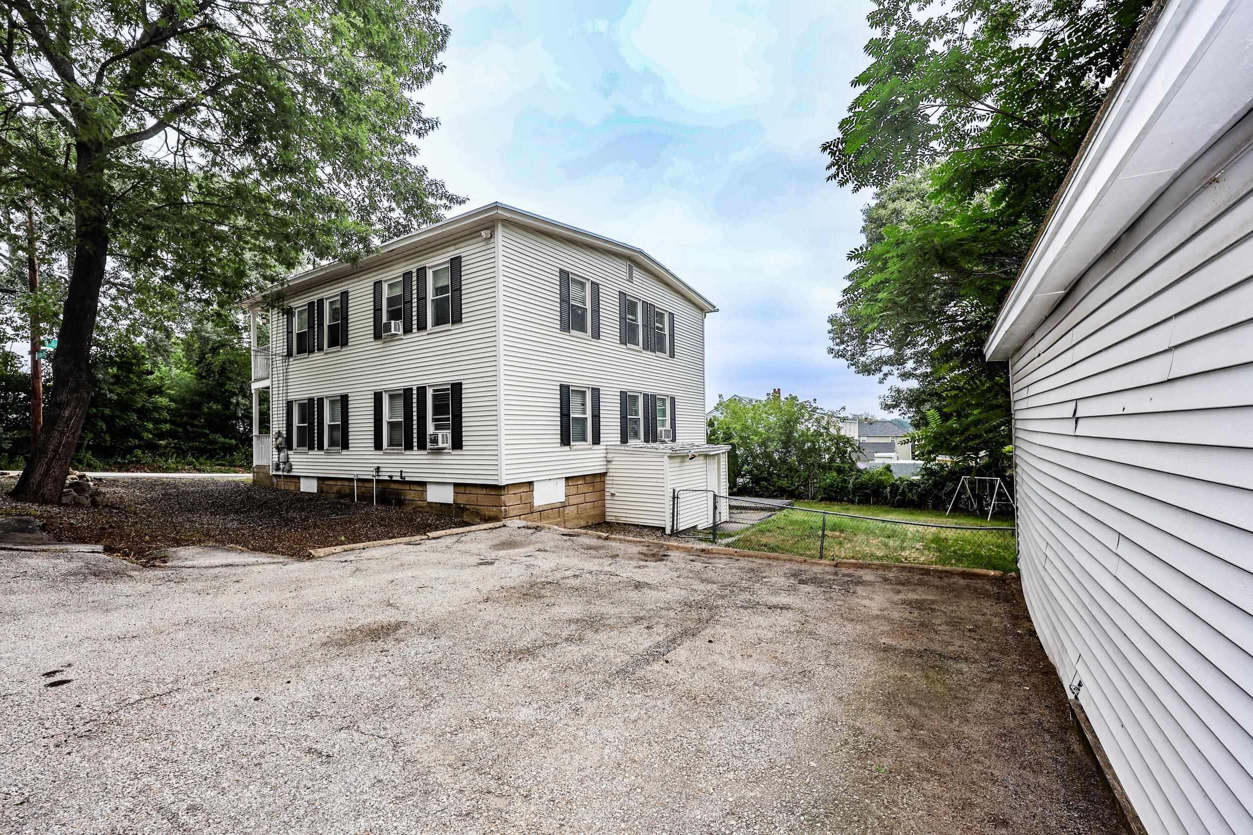 5 Rosemont Ave, Manchester, NH 03103