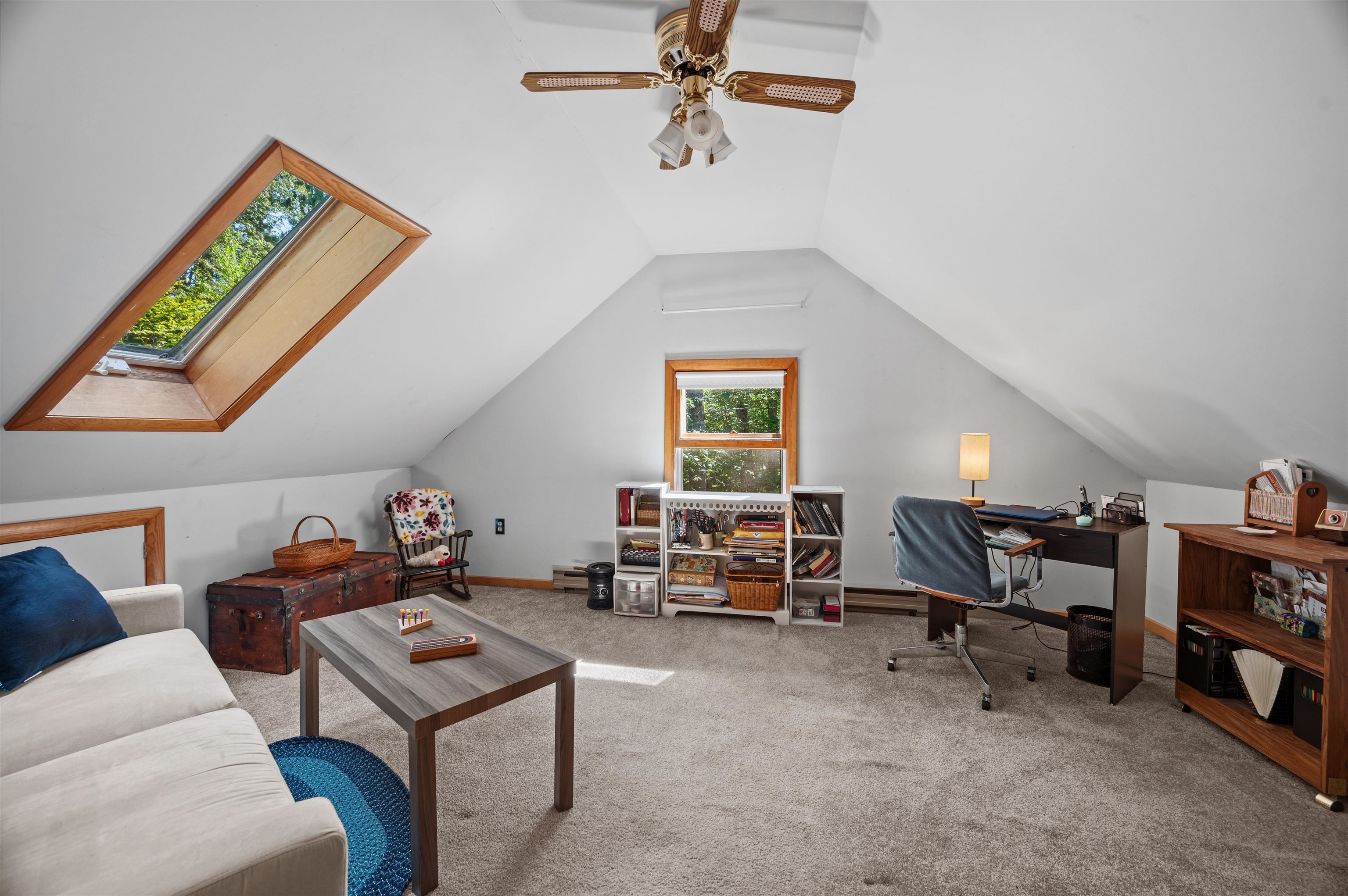 2nd floor office/ guest room