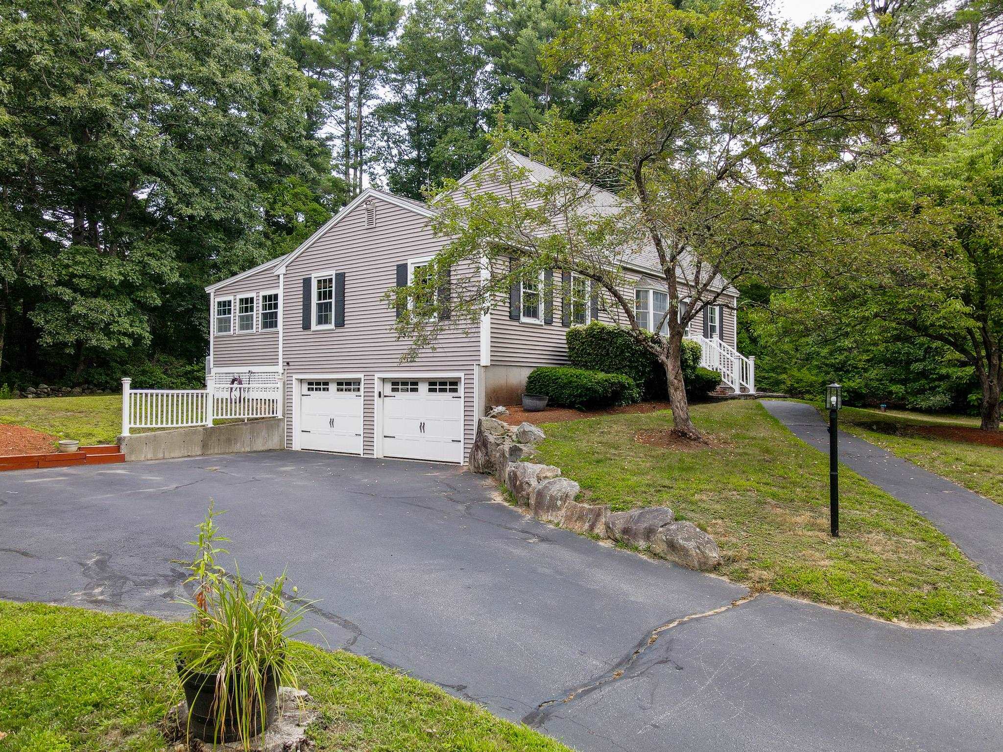 16 Cindy Avenue, Salem, NH photo 2