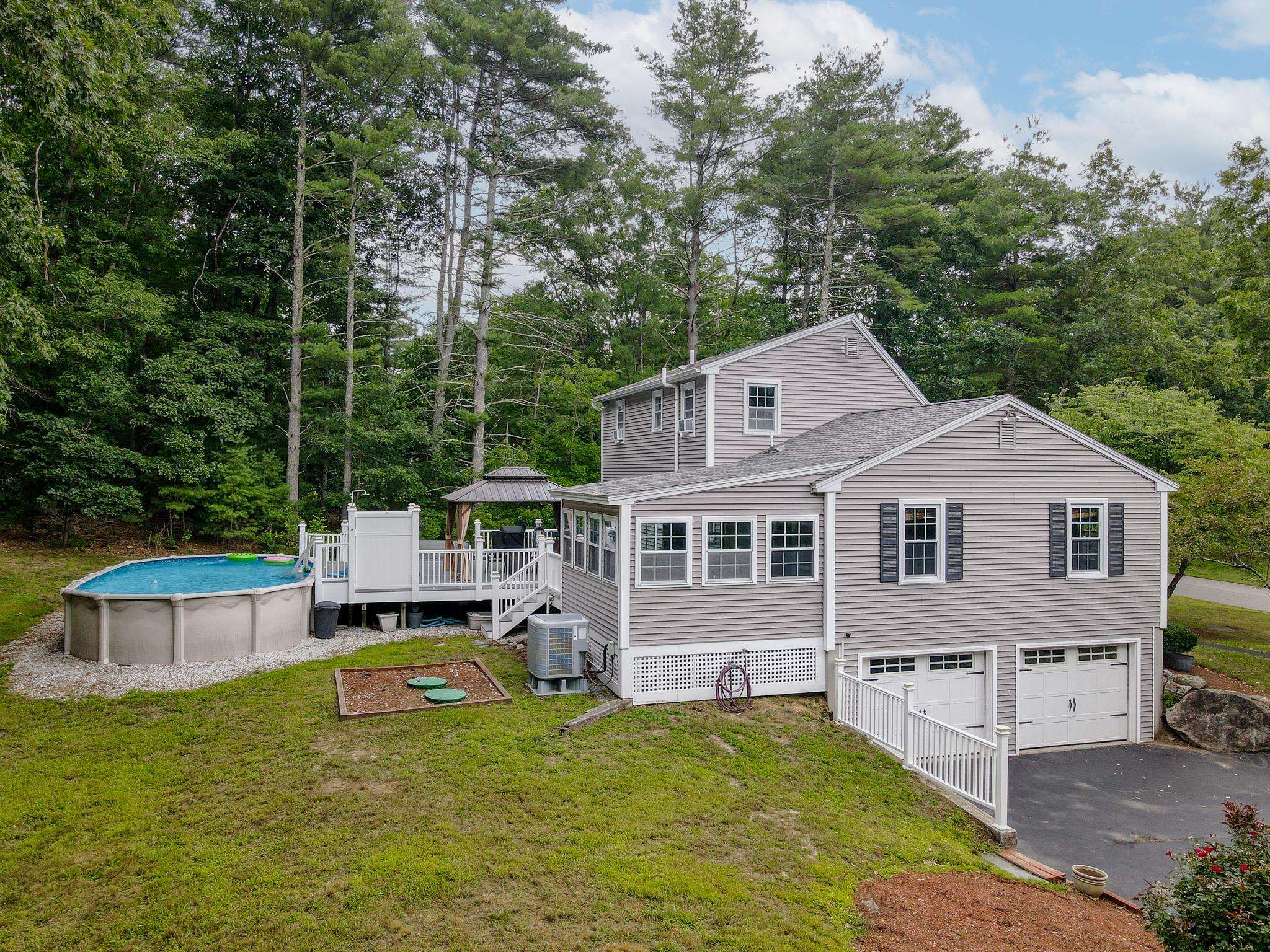 16 Cindy Ave, Salem, NH 03079