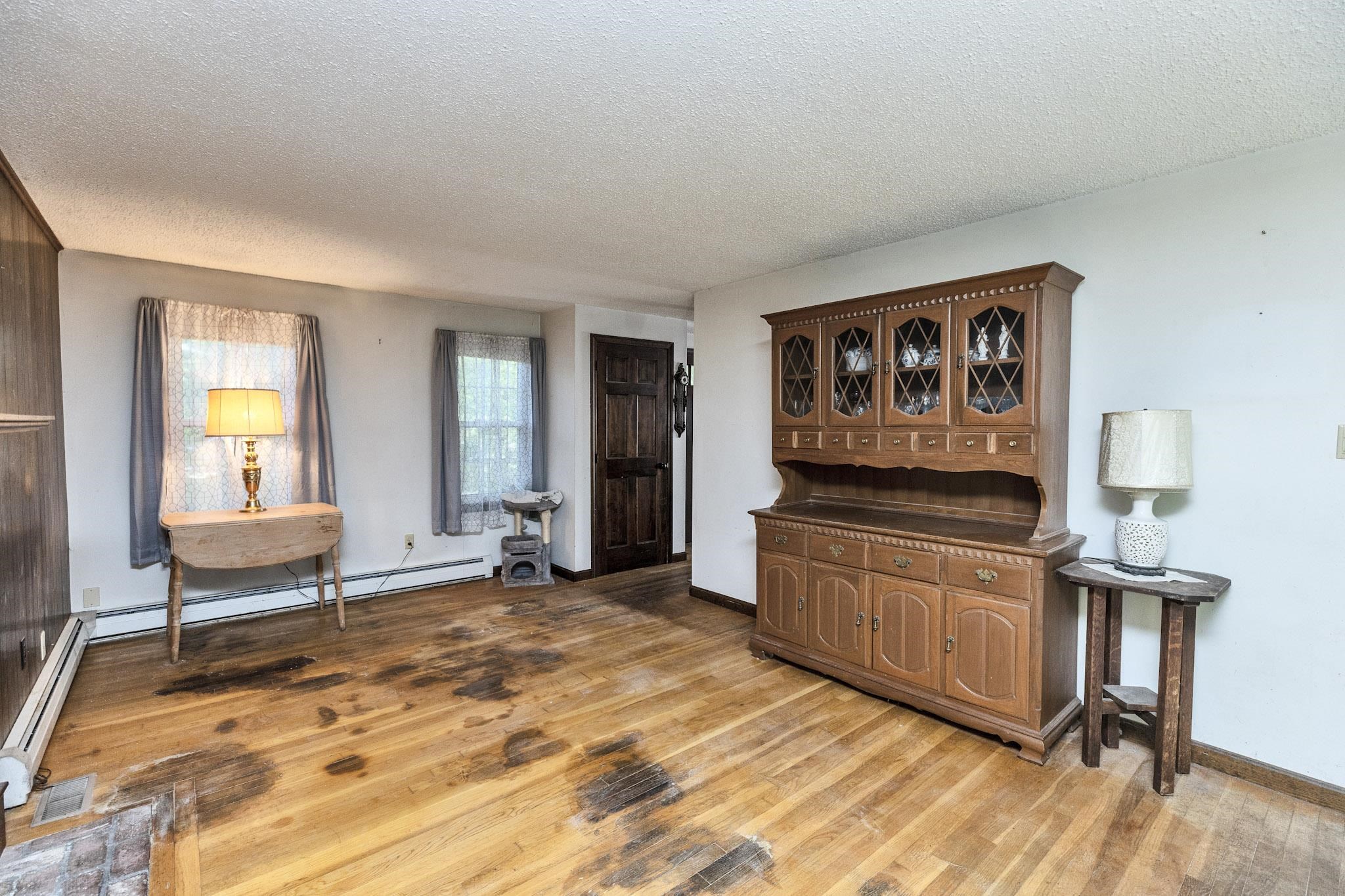 97 Garrity Rd, Lee, NH 03861