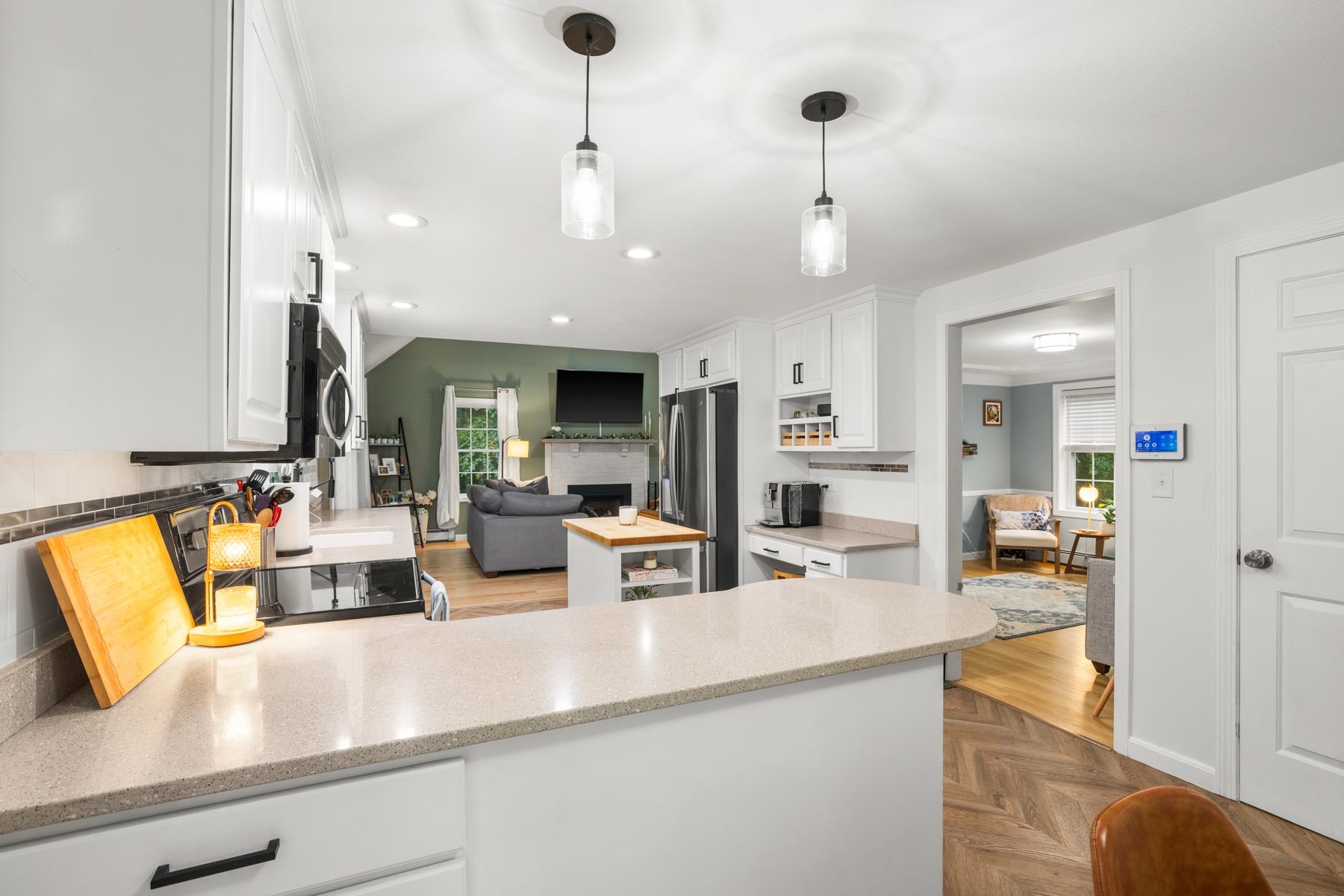 2 Chapman Way, Exeter, NH photo 5