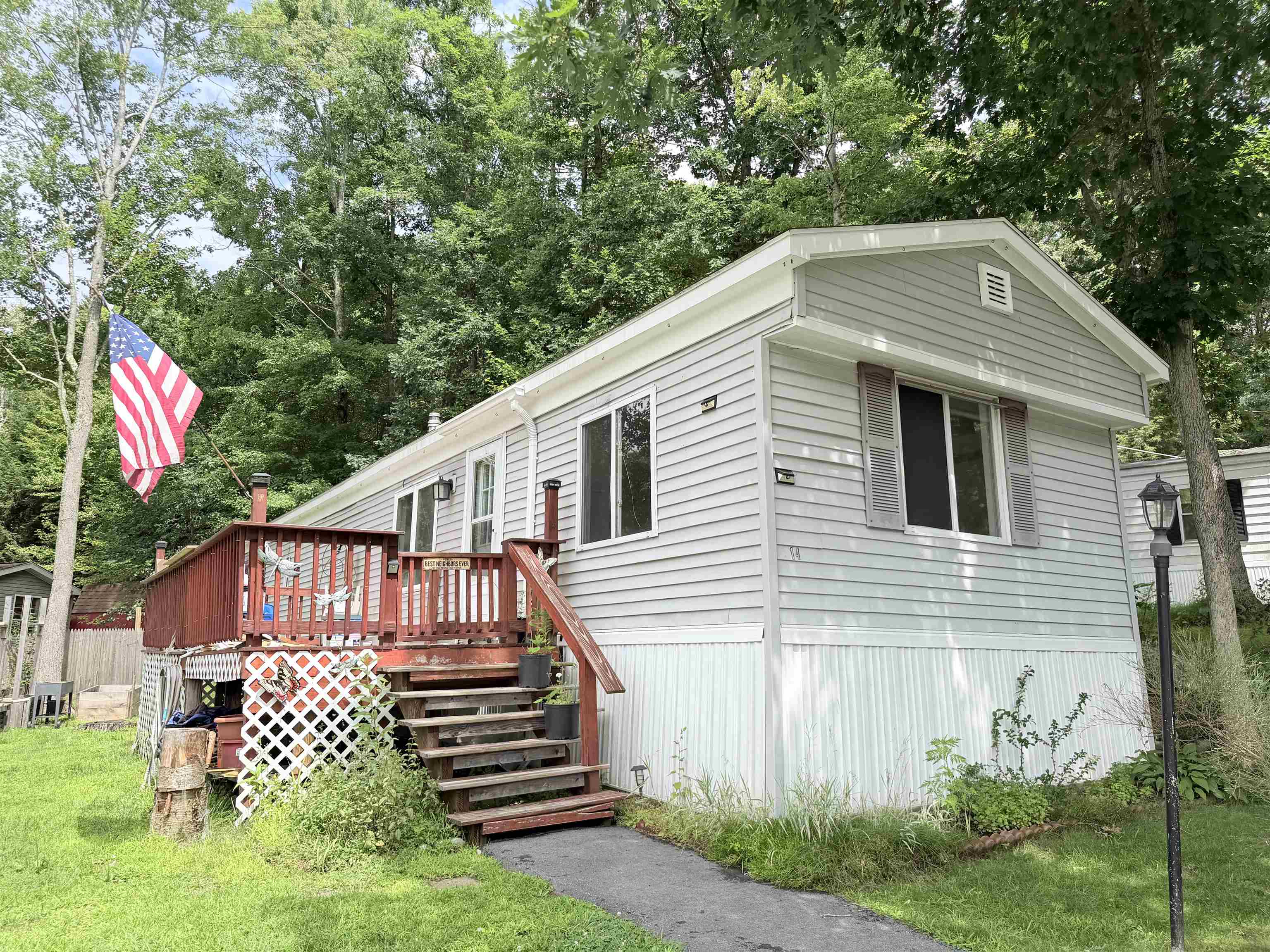 14 Monroe Ave, Allenstown, NH 03275